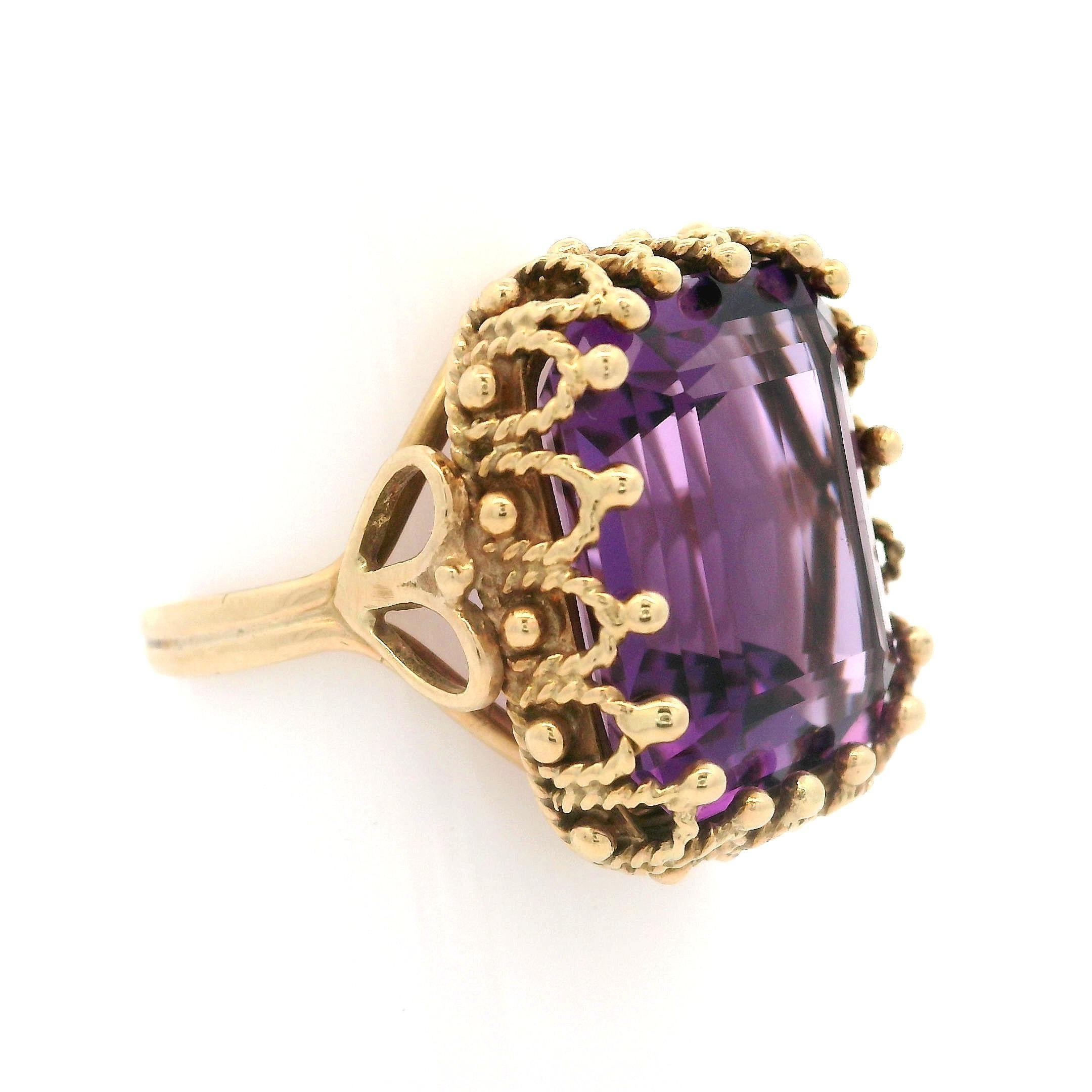 Vintage Handmade 14k Yellow Gold Deep Purple Amethyst Twisted Wire Cocktail Ring For Sale 3