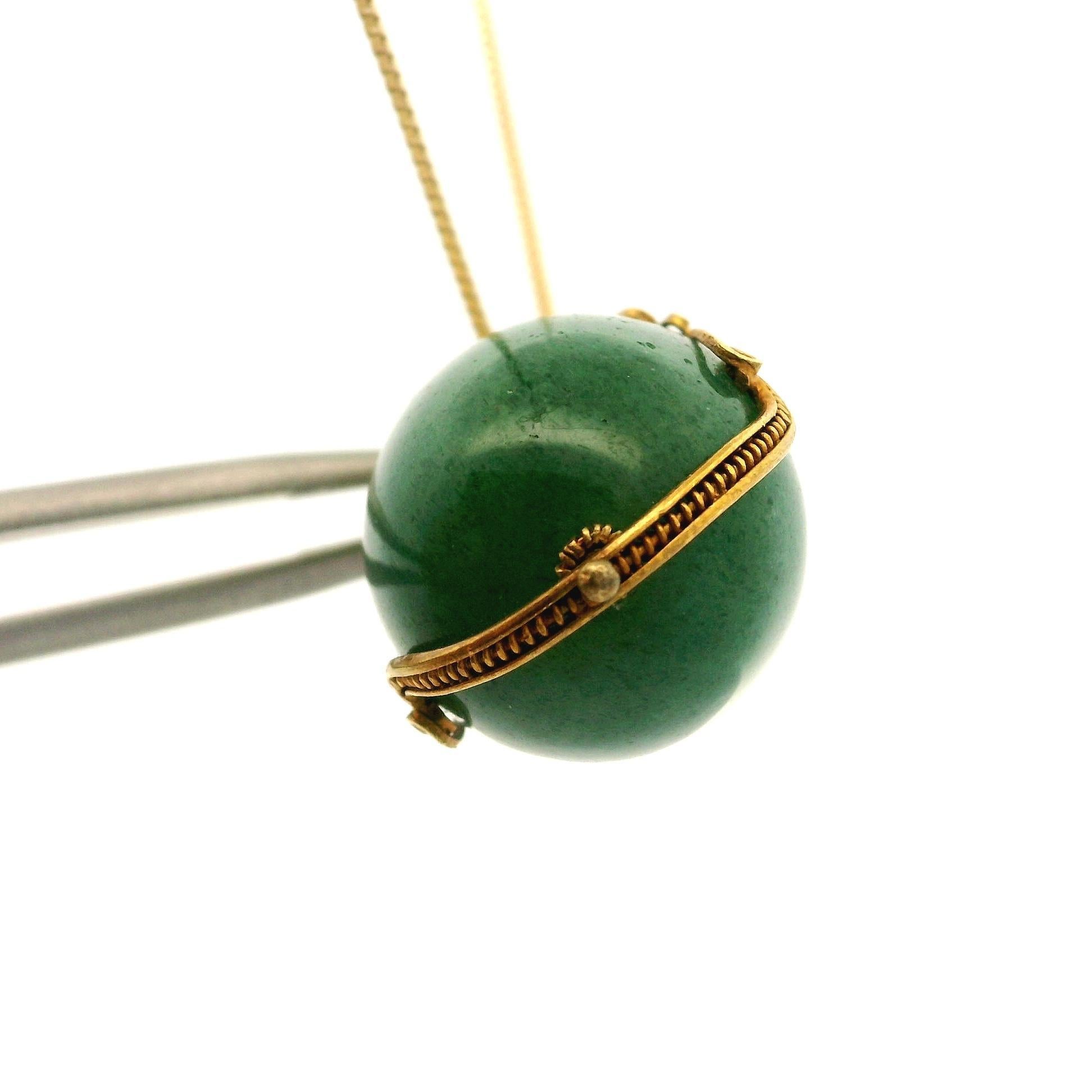 Vintage Handmade 14k Gelbgold große Aventurin gewickelt Ei Anhänger Halskette im Zustand „Hervorragend“ im Angebot in Montclair, NJ