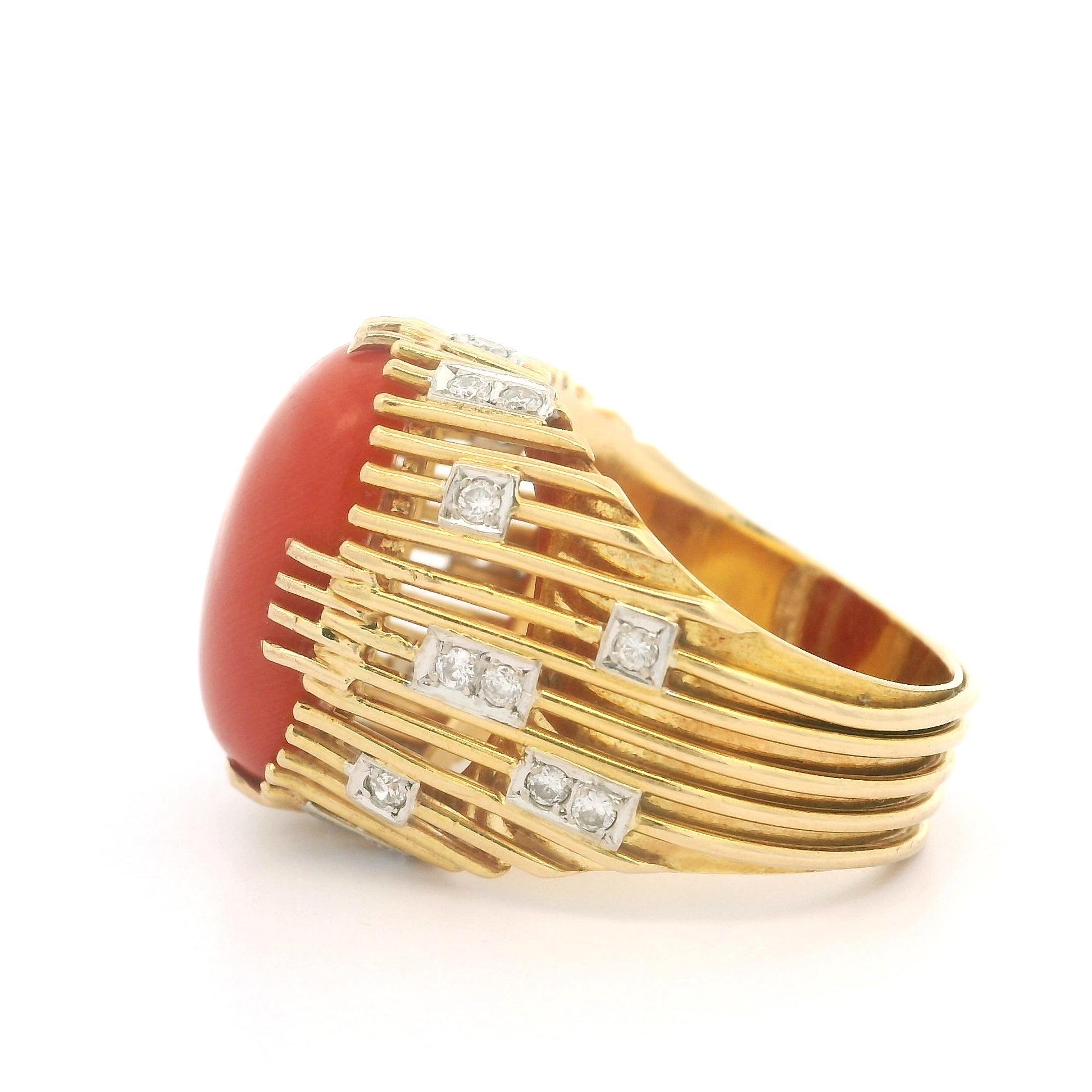 Vintage Handmade 18k Gelbgold Koralle & Diamant Draht trug Cocktail Ring im Zustand „Gut“ im Angebot in Montclair, NJ