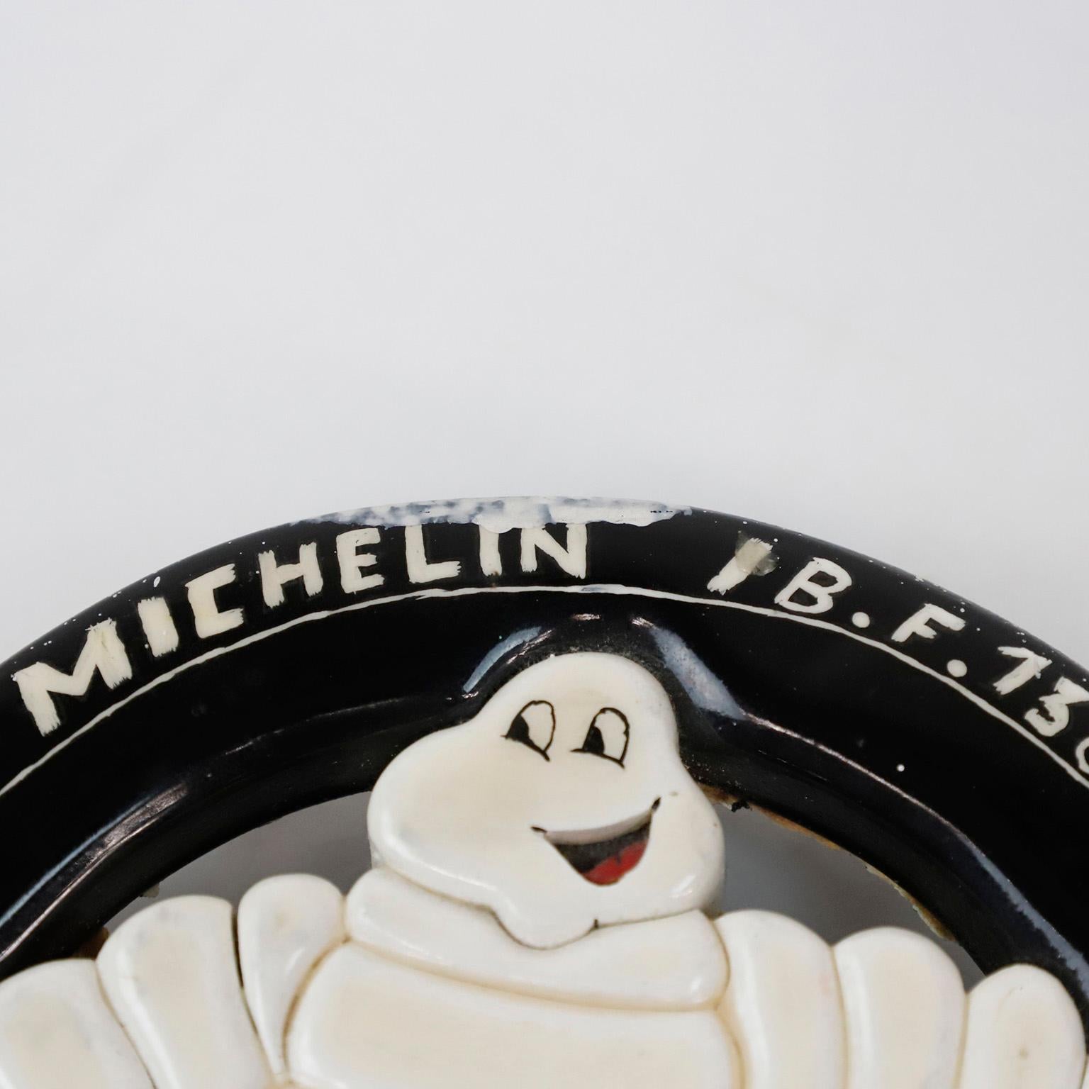 Artisanat Vintage Handmade Advertising Tire Iconic Bibendum Michelin Man en vente