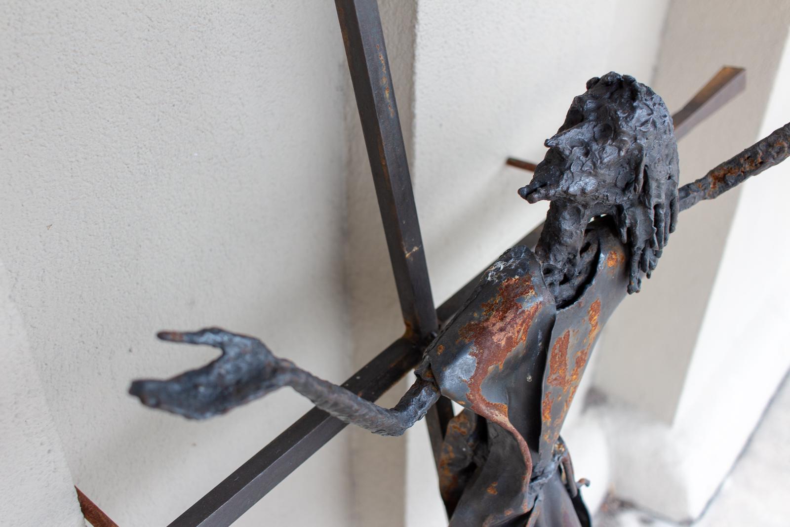Vintage Handmade Belgian Iron Crucifix Art Found in Brussels In Fair Condition In Houston, TX