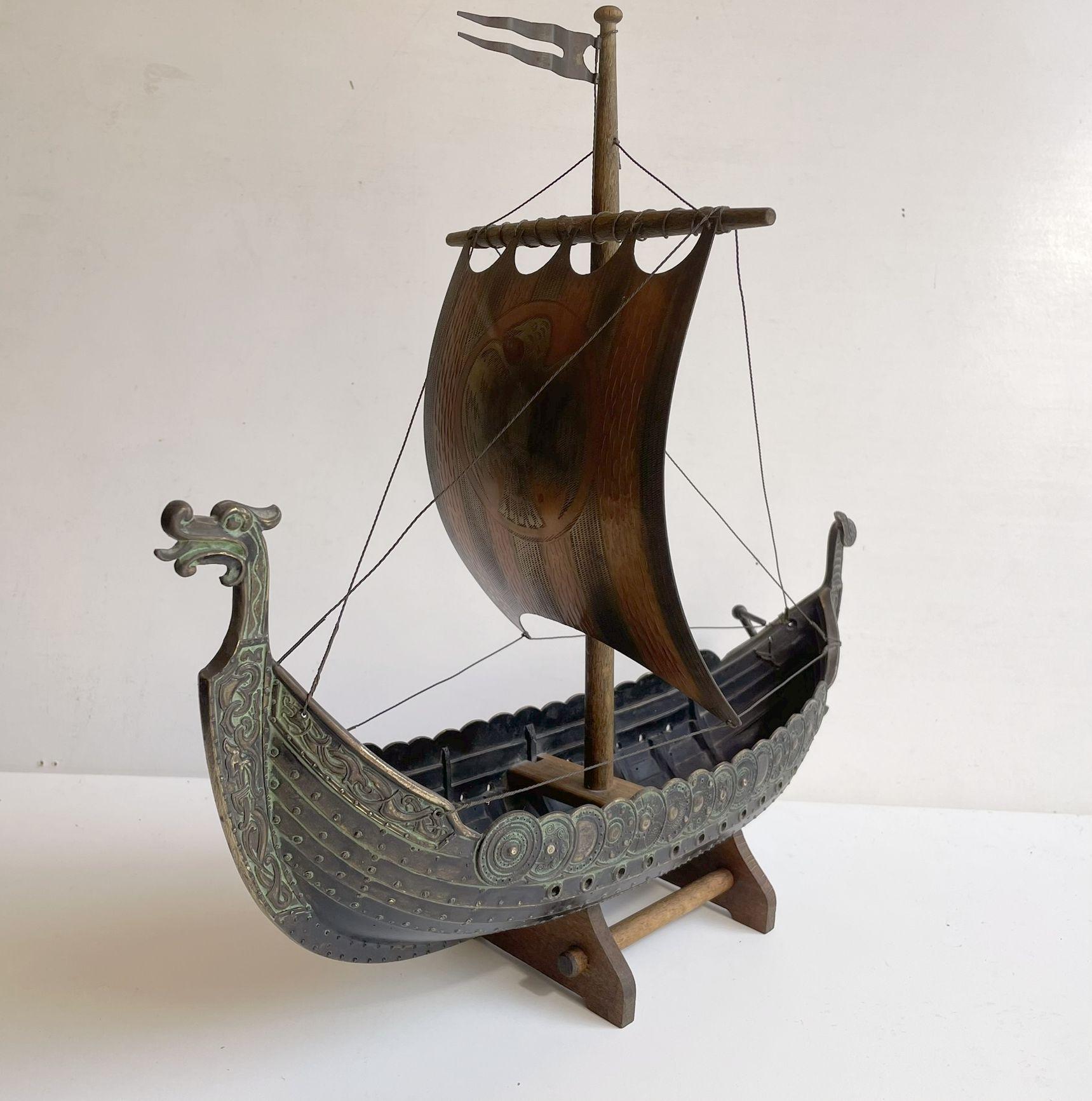 Vintage Handmade Bronze Viking Ship by Edward Aagaard for Copenhagen Iron Art For Sale 3