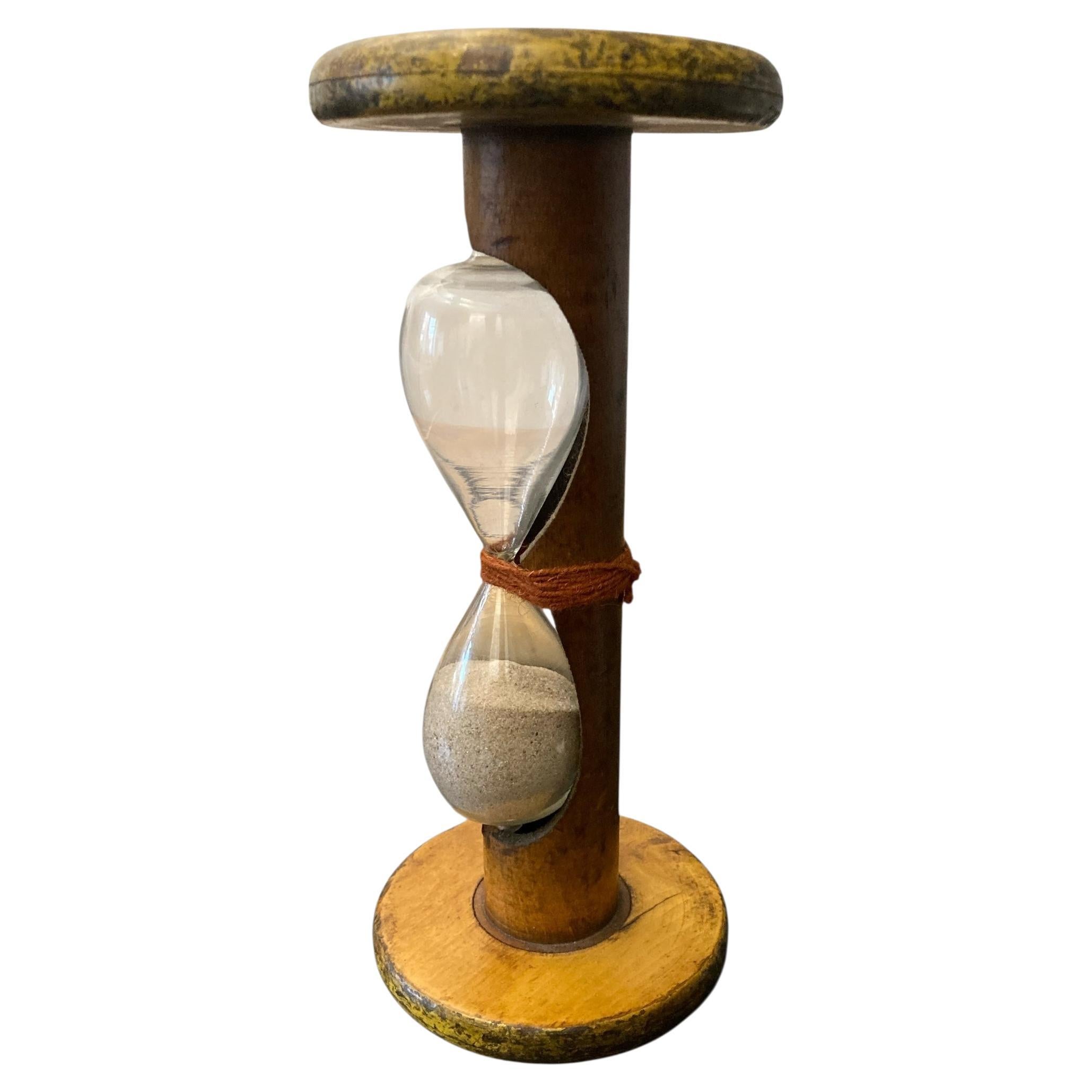 Vintage Handmade Egg Timer Hourglass in Wooden Textile Bobbin Spool 3min Timer