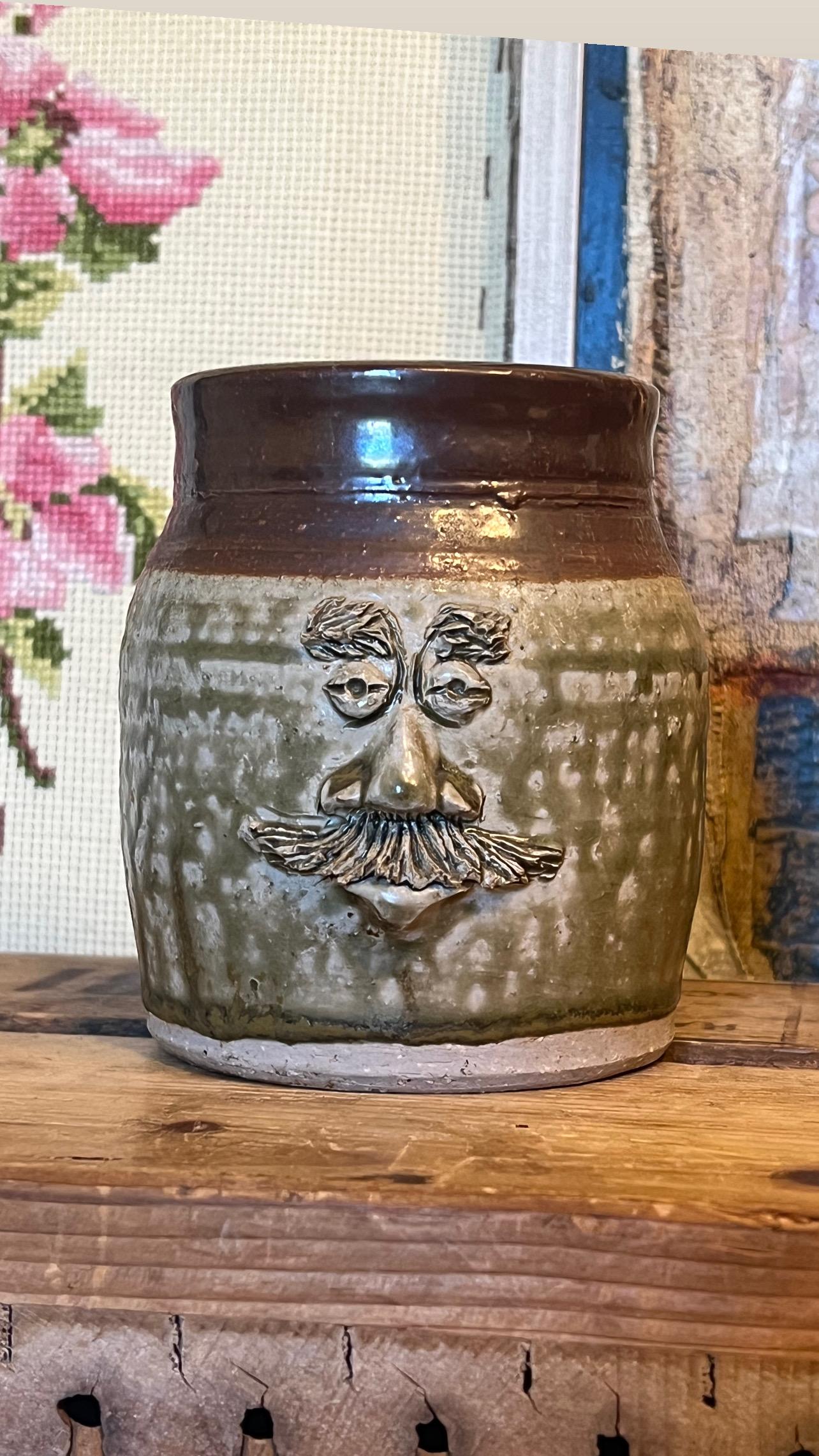  Vase Vintage avec un ton brun et beige. Condition Vintage comme sur la photo.boîte H13

Dimensions  4