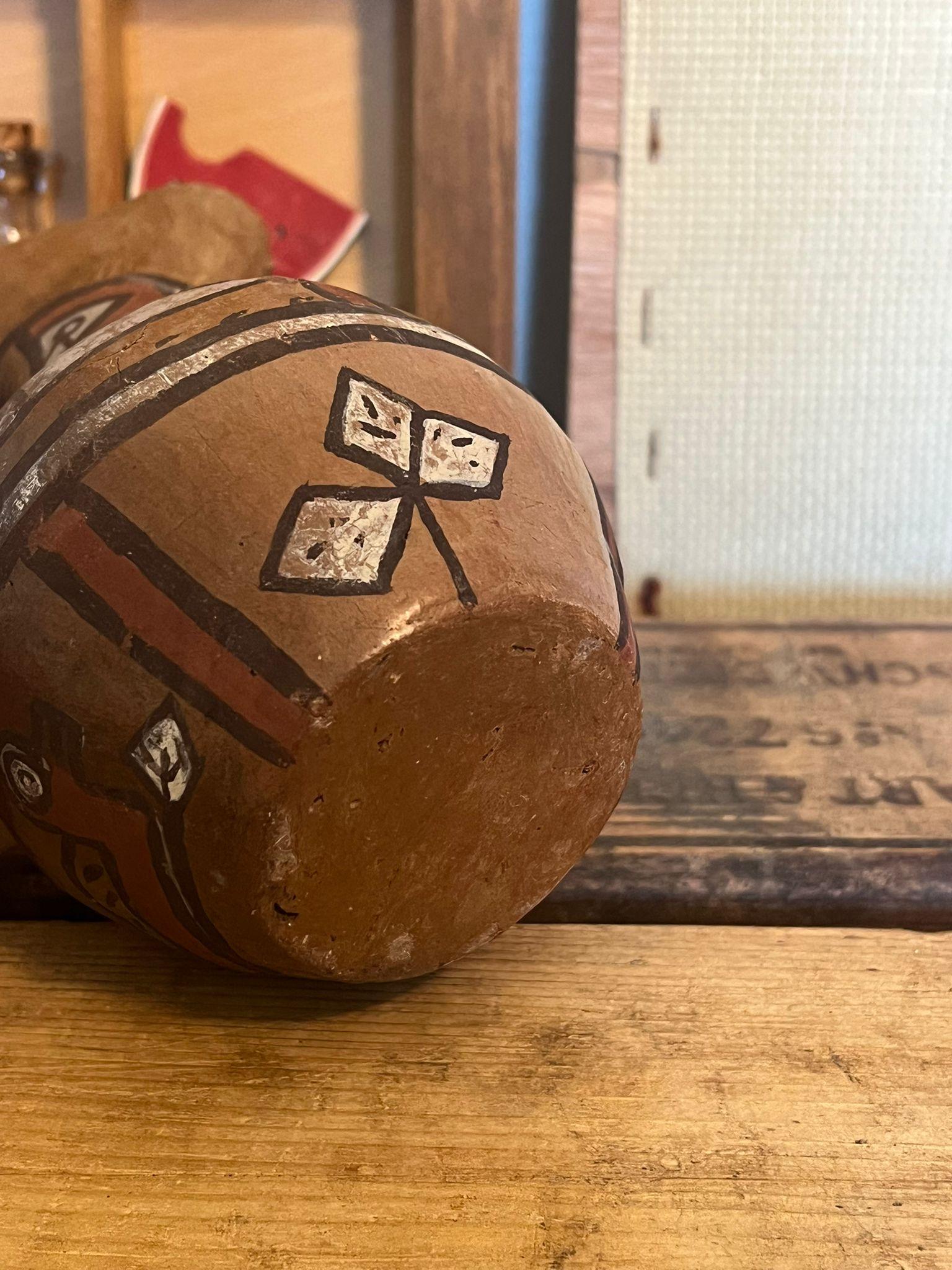 Vintage Handmade Hand gemalt Keramik Kunst Vase im Angebot 2