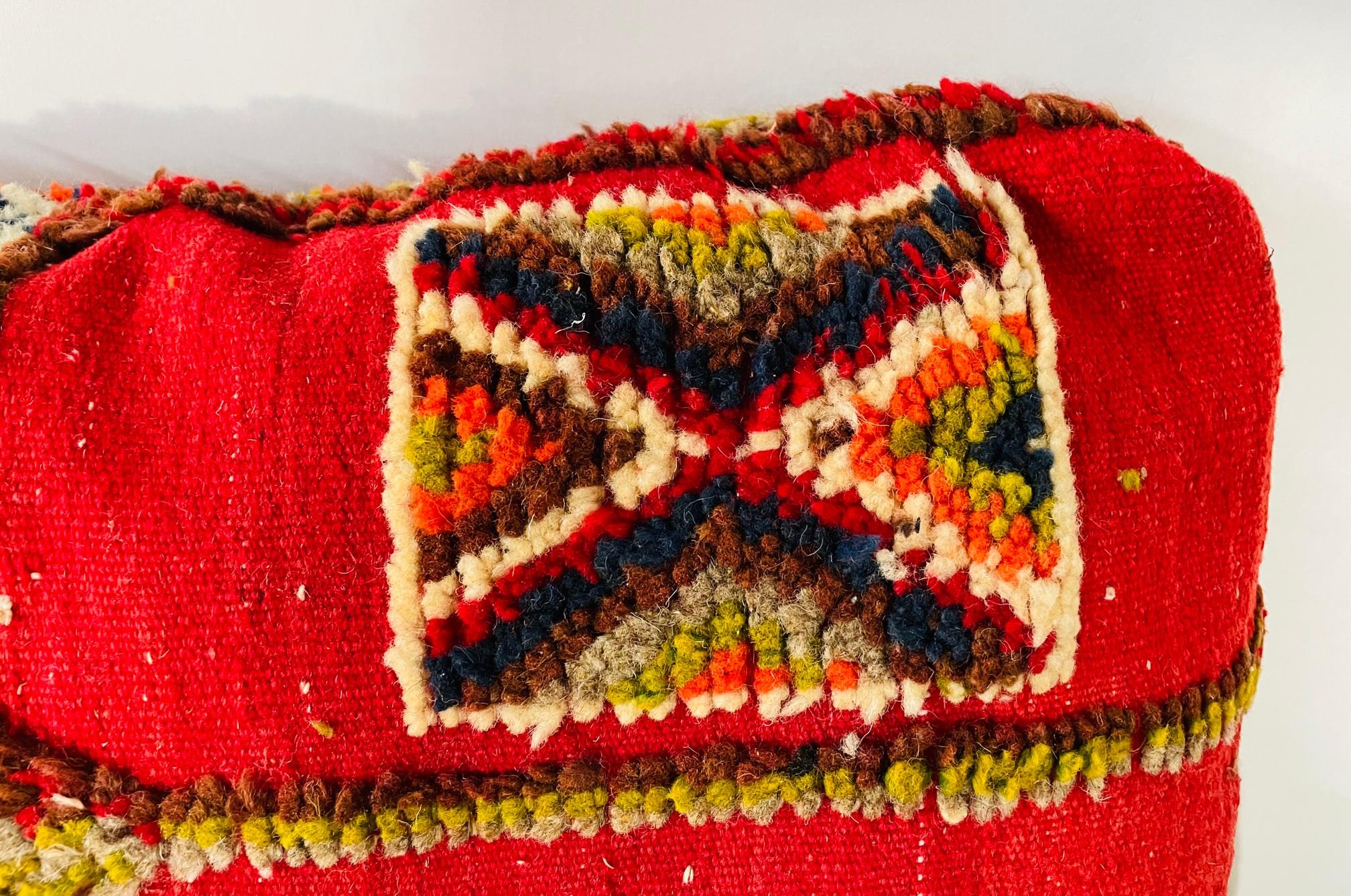 Vintage Handmade Kilim Cushion or Pillow, a Pair  In Good Condition For Sale In Plainview, NY