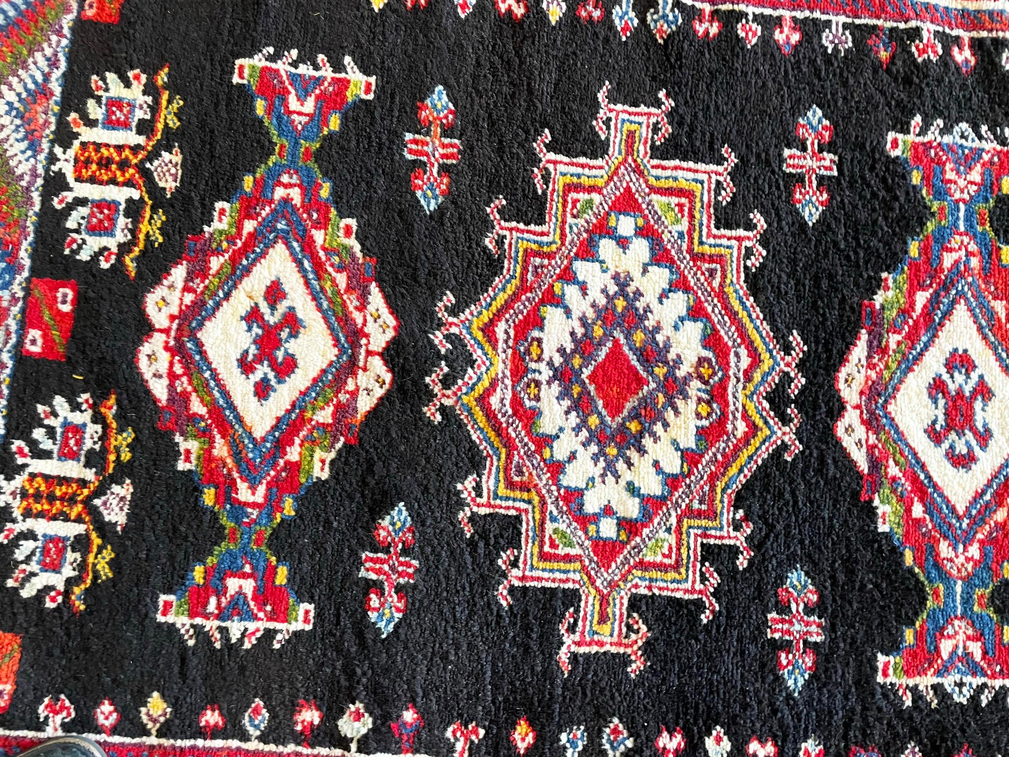 Wool Vintage Handmade Moroccan Rug circa 1960s For Sale