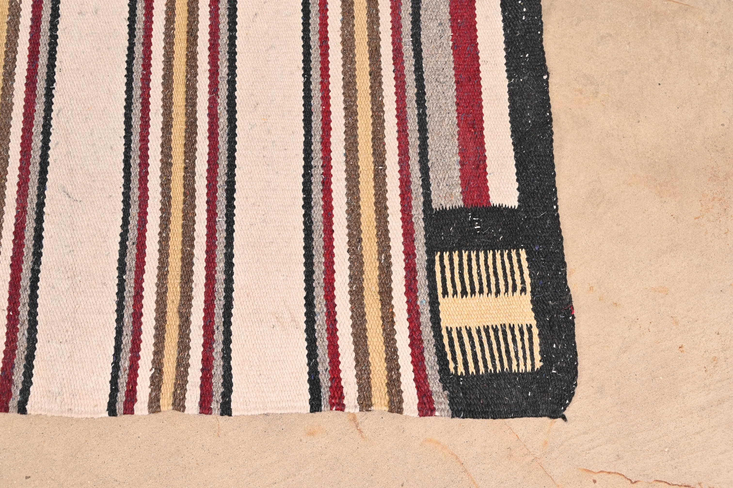 Vintage Handmade Navajo Flat Weave Rug, Mid-20th Century 2