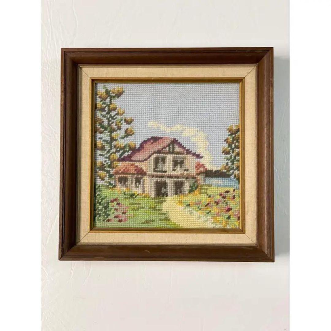 Vintage Handmade Needlepoint Textile Art- Set of 4 In Good Condition For Sale In Cookeville, TN
