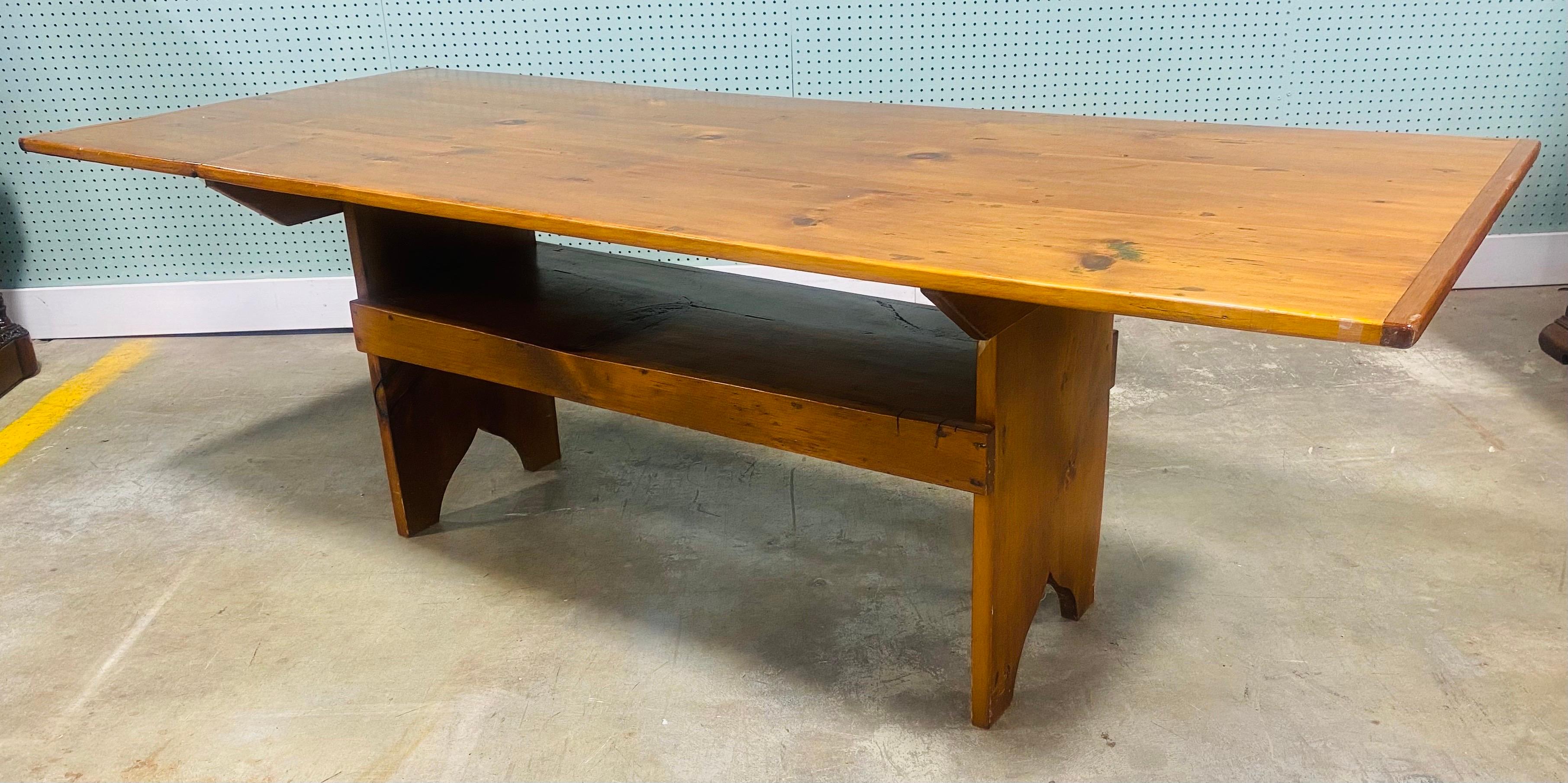 Vintage handmade rustyfarmhouse style pine dining table In Good Condition For Sale In Allentown, PA