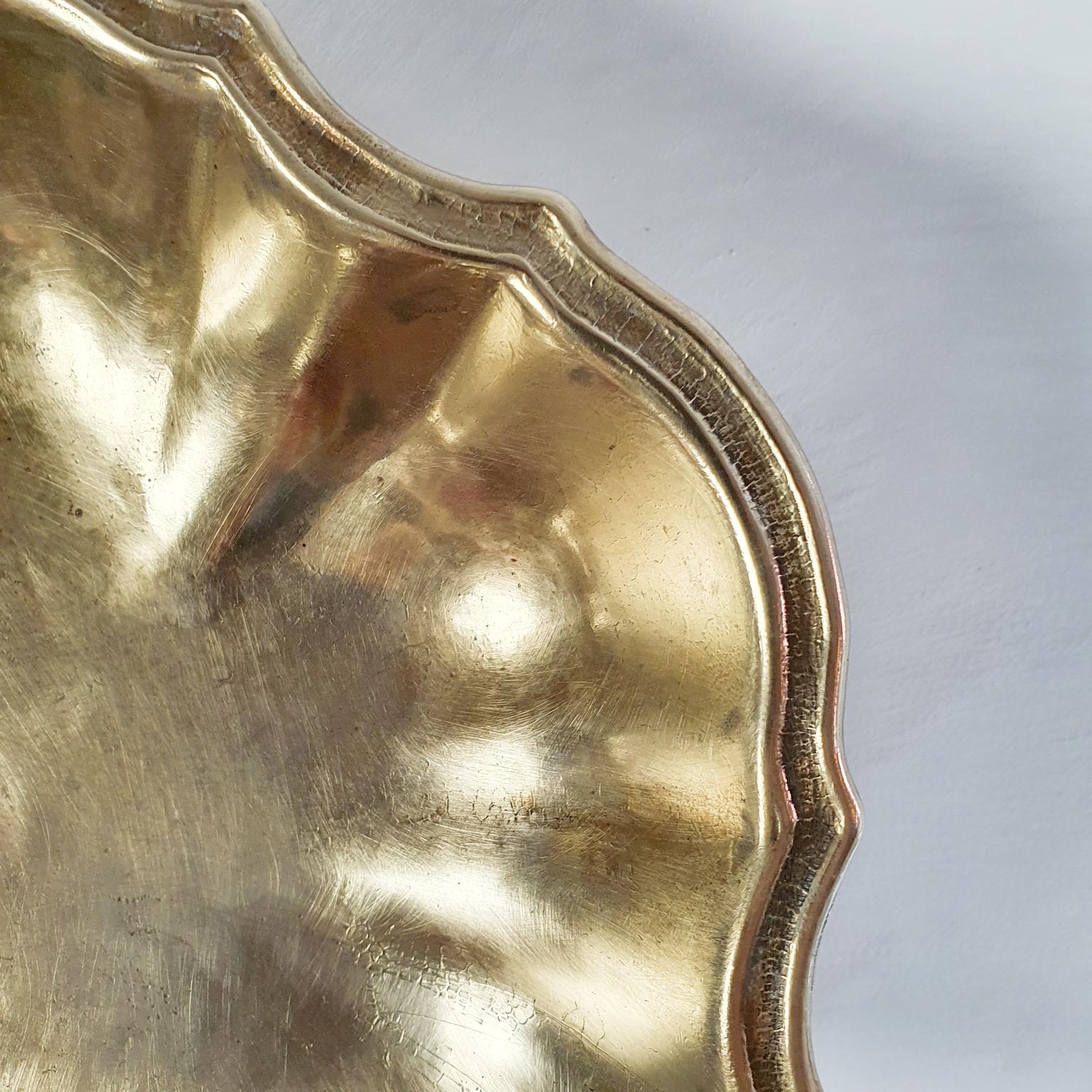 Néoclassique Bol en bronze massif vintage fait à la main, Italie en vente