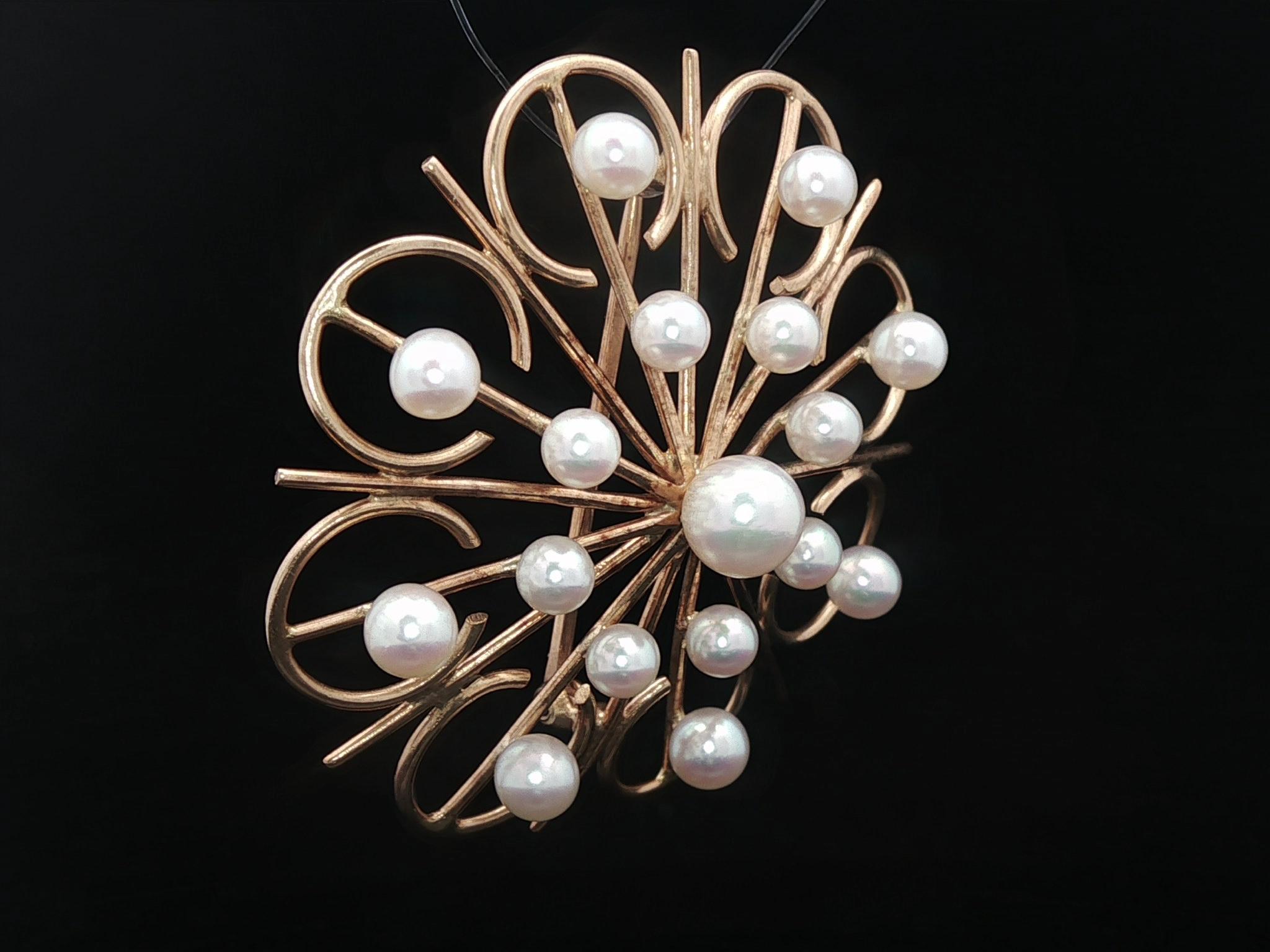 Vintage Handmade Solid Yellow Gold Pearl Open Wire Round Pin Brooch For Sale 3