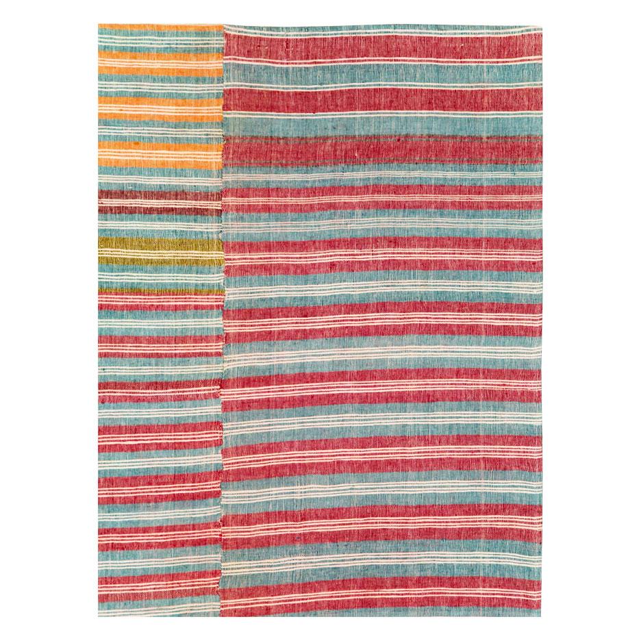 Hand-Woven Vintage Handmade Turkish Flat-Weave Kilim Accent Rug For Sale