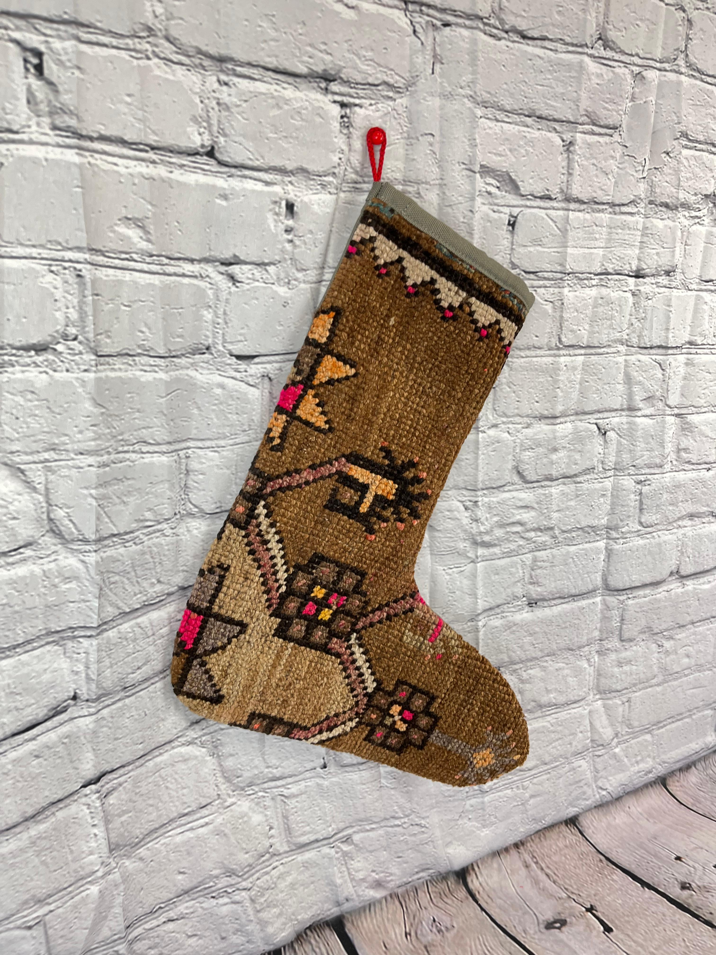 Handgefertigter türkischer Teppich, Weihnachts Stocking, Vintage (Türkisch) im Angebot