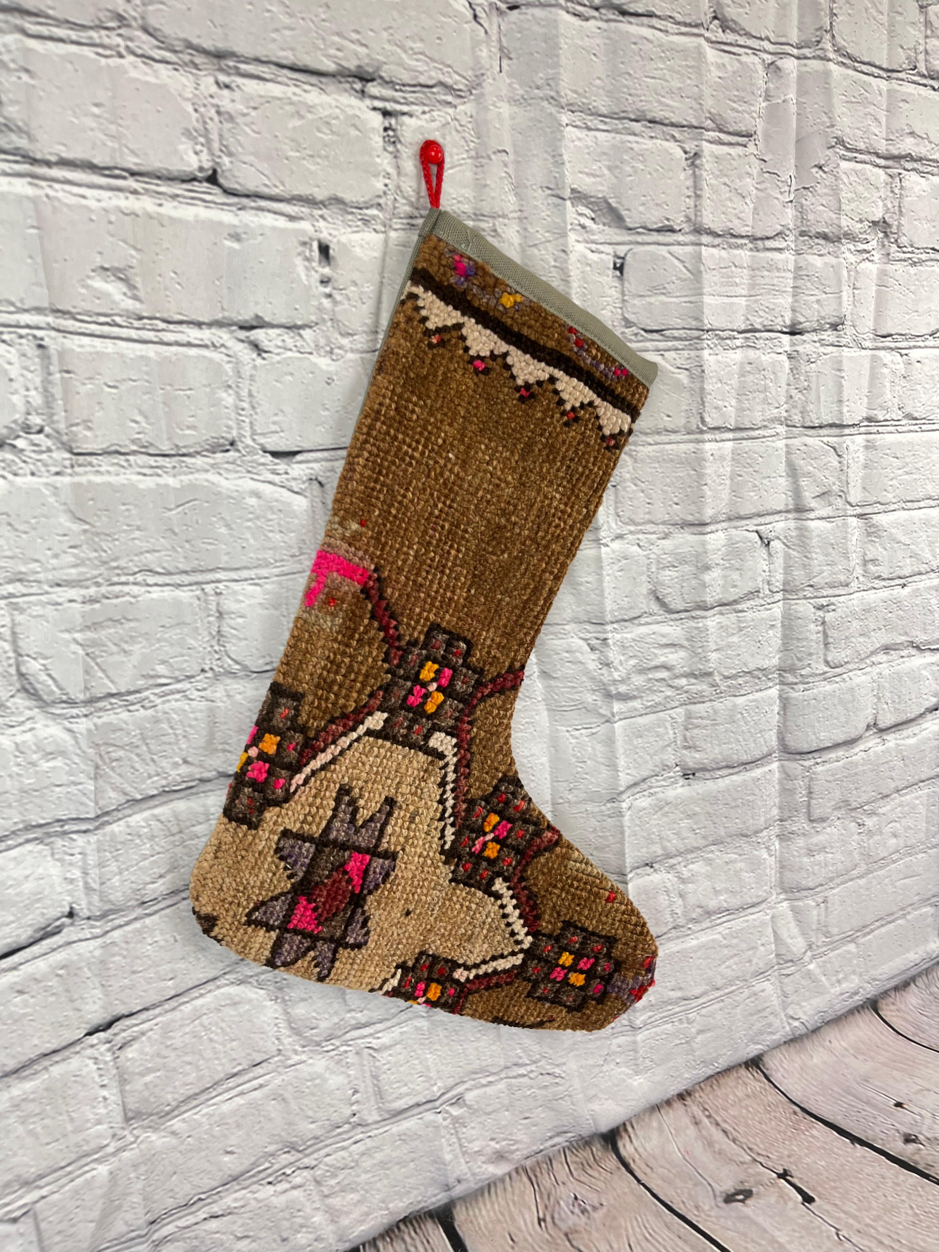 Handgefertigter türkischer Teppich, Weihnachts Stocking, Vintage (Türkisch) im Angebot