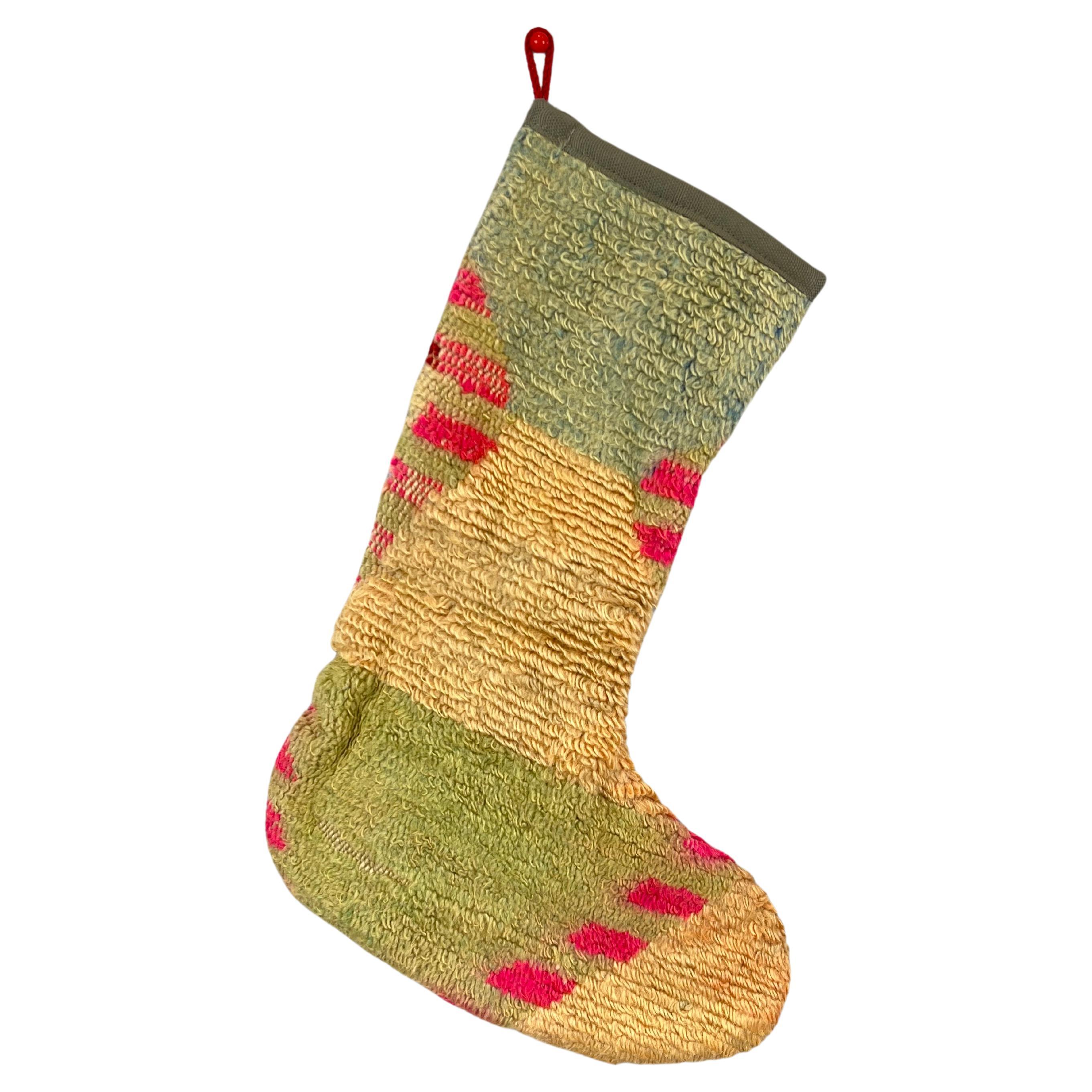 Handgefertigter türkischer Teppich, Weihnachts Stocking, Vintage im Angebot
