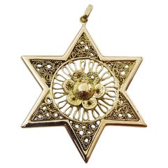 Retro handmade unique 18 karat Gold Handmade Star of David