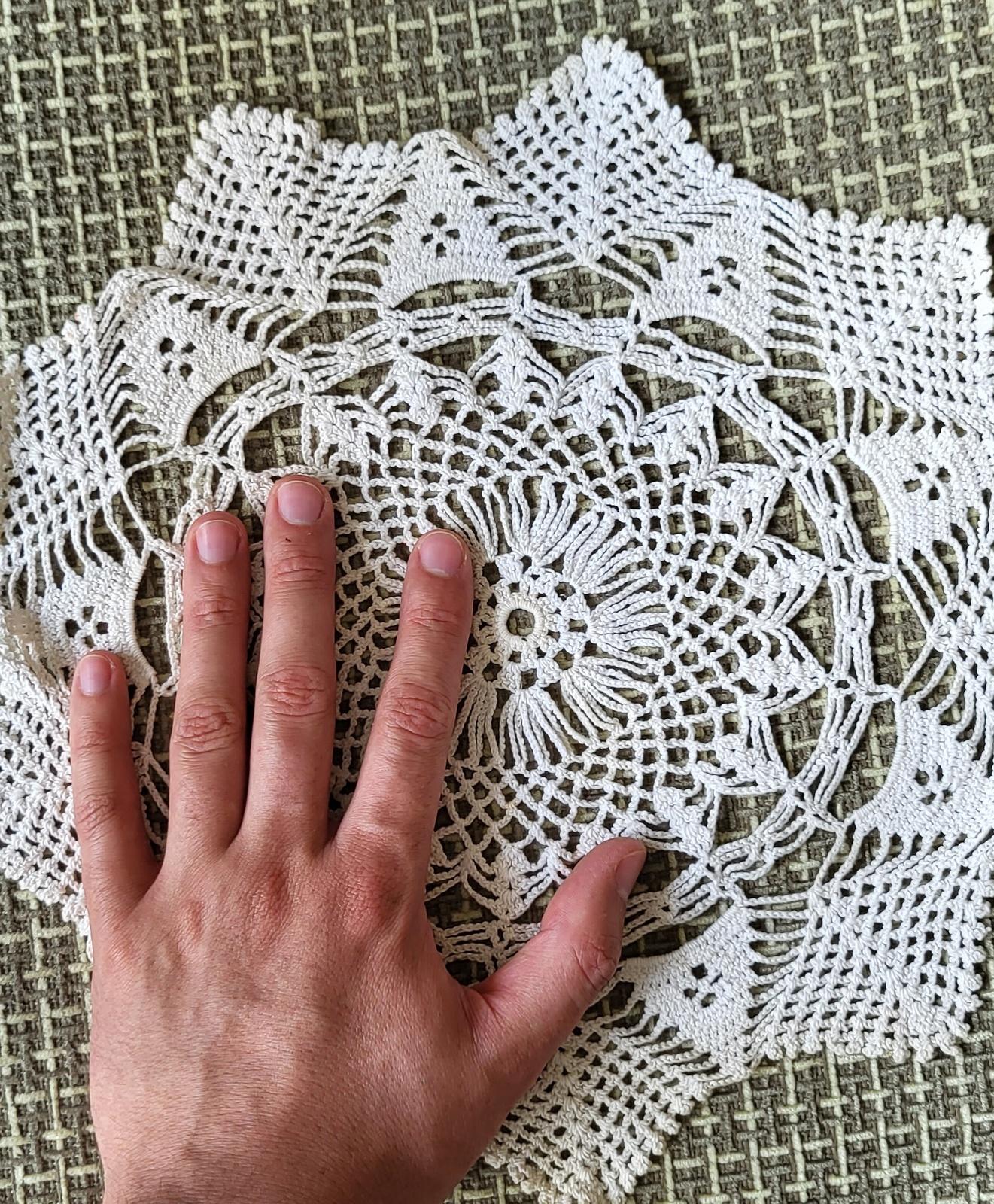 Handgefertigte Ussr Broderie: Zartes Sterndesign für Vasendekoration, 1j39 im Angebot 3