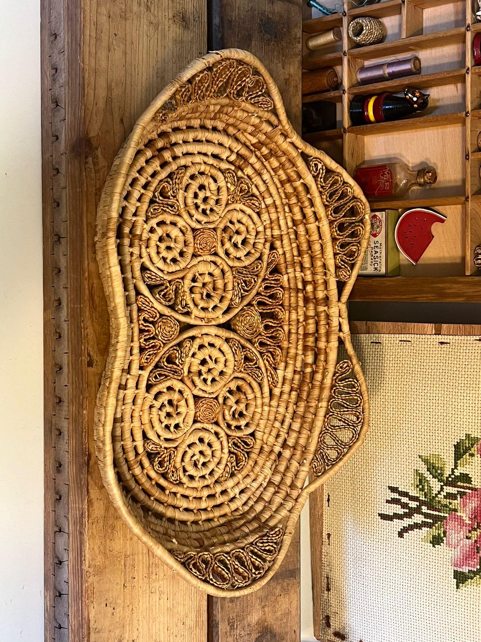 Handgeflochtener Vintage-Korb. (Rattan) im Angebot