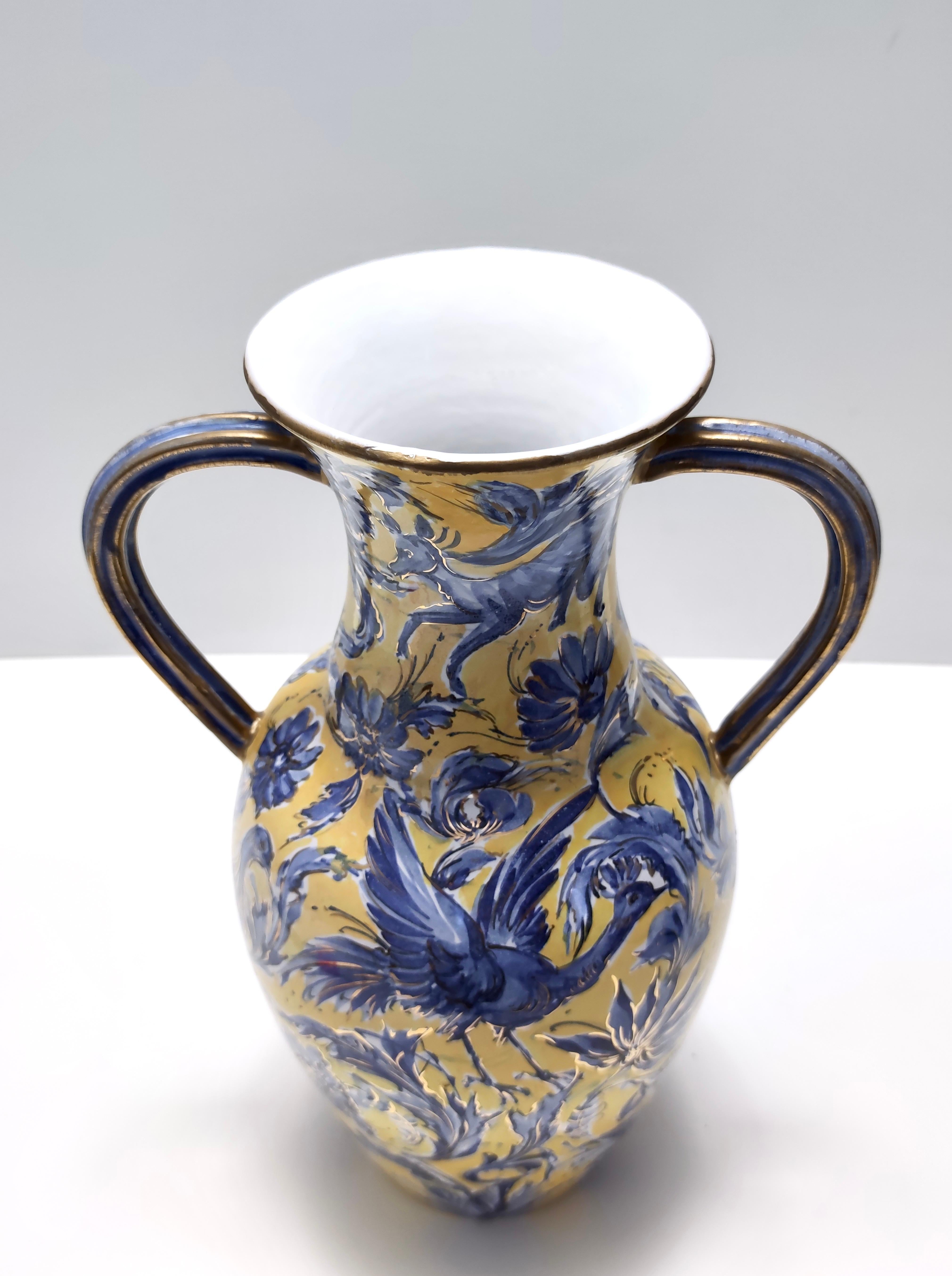 Handgefertigte gelbe und blaue glasierte Keramik-Amphora-Vase von Zulimo Aretini, Italien (Glasiert) im Angebot