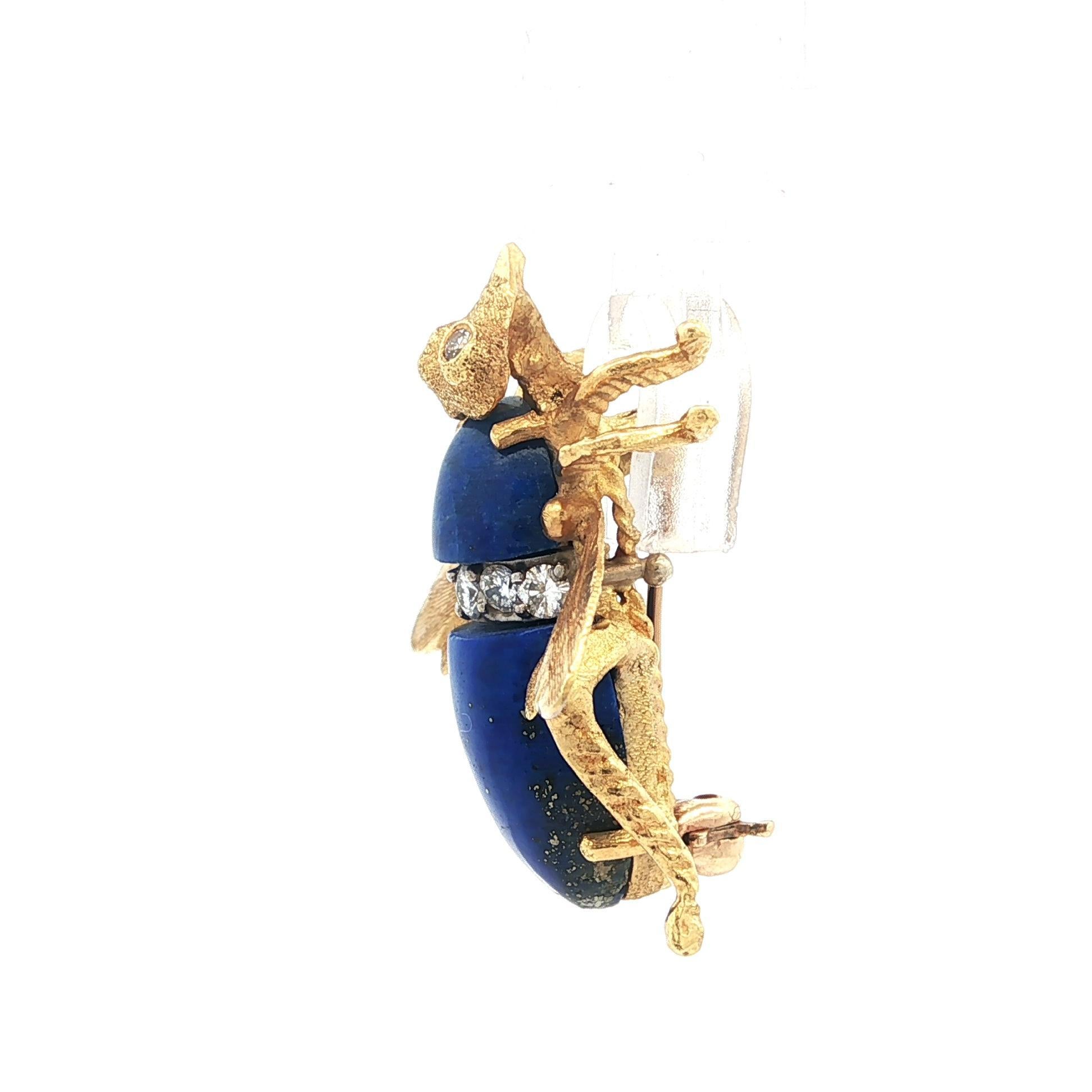 Vintage Handmade Gelbgold Blau Lapis Diamant Detaillierte Biene fliegen Pin Brosche Damen im Angebot