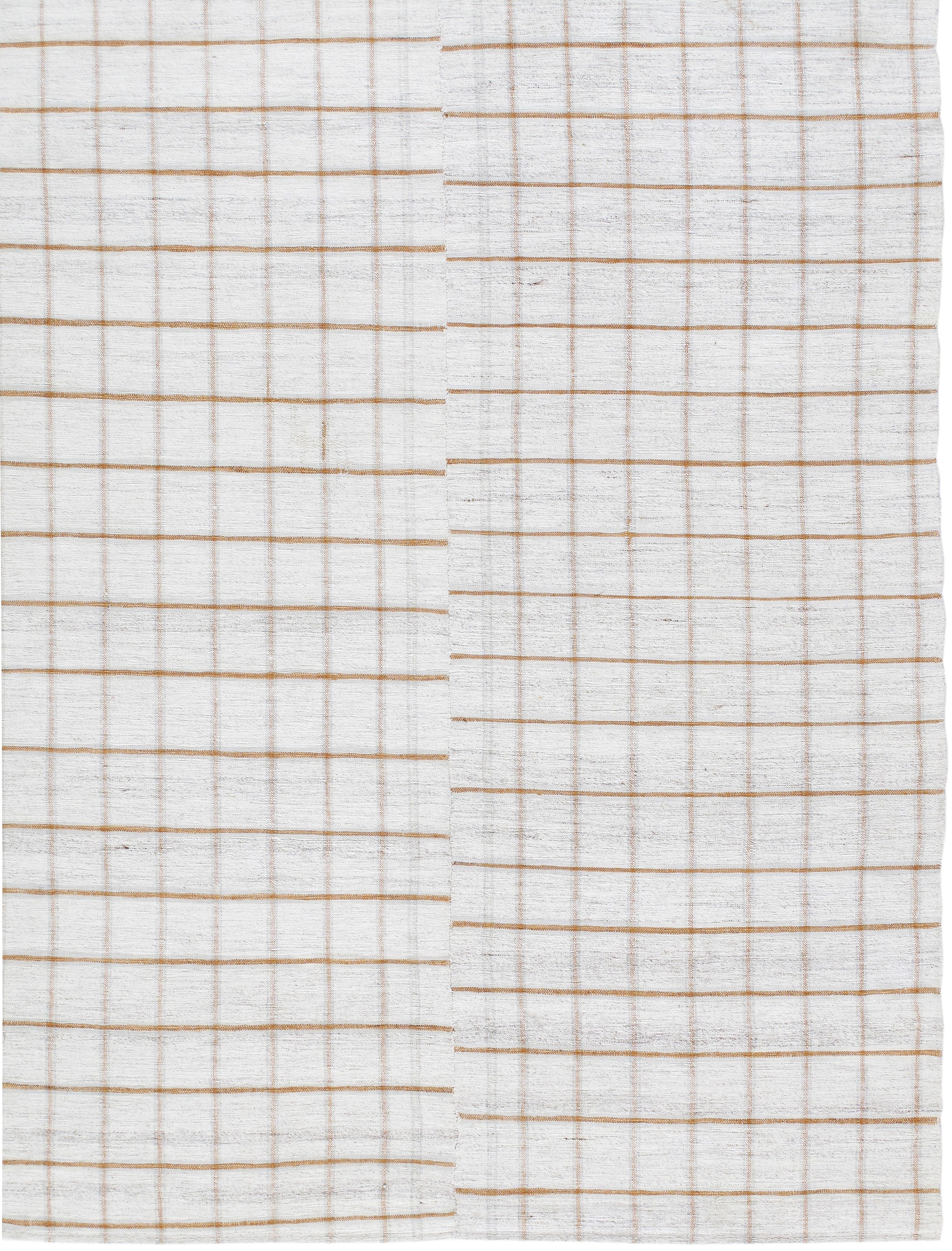 Vintage Handwoven Flatweave Kilim Rug For Sale 4