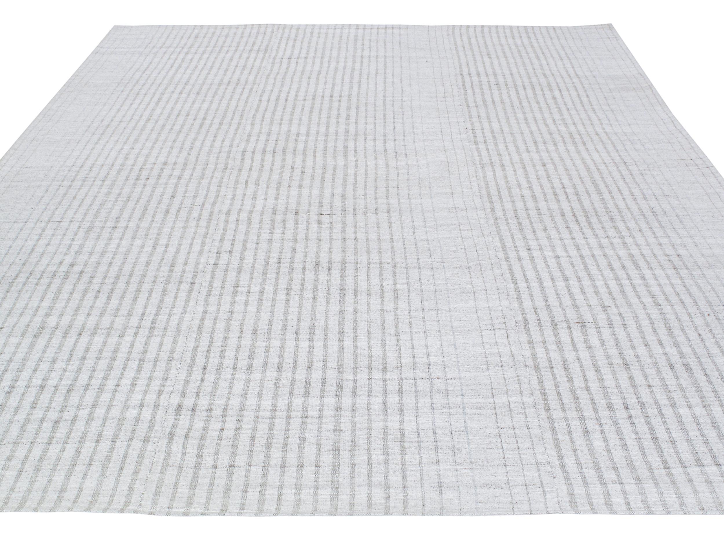 Wool Vintage Handwoven Flatweave Kilim Rug For Sale