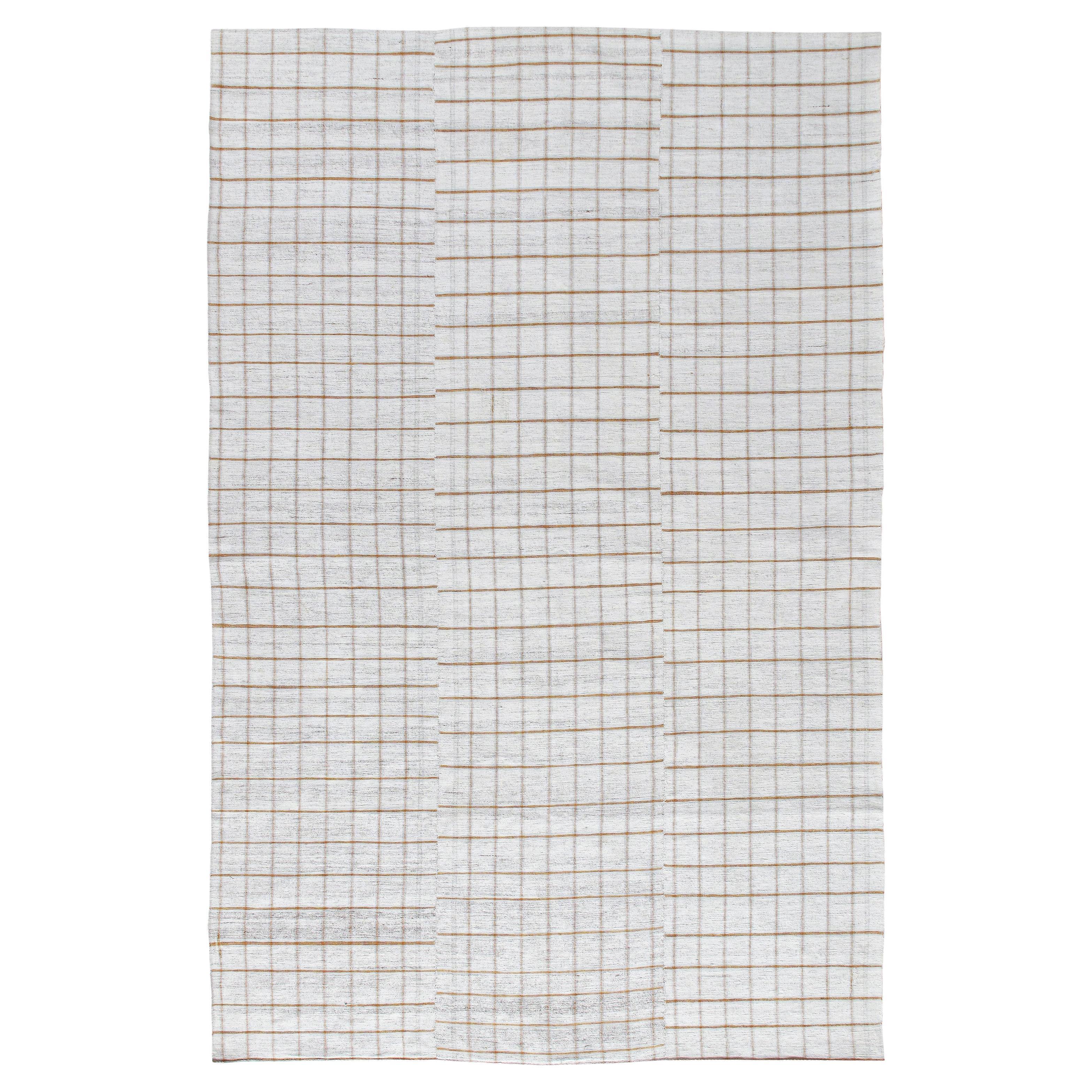 Vintage Handwoven Flatweave Kilim Rug For Sale