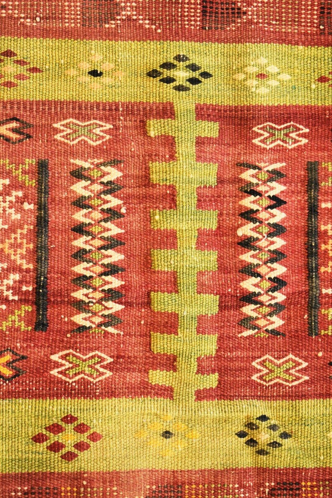Vintage Handwoven Kilim Rug / Runner Natural Dye In Good Condition In London, GB