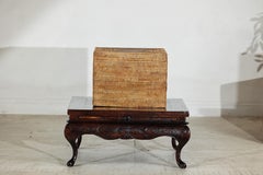 Boîte de rangement vintage en rotin tressé à la main avec couvercle amovible dans un style champêtre