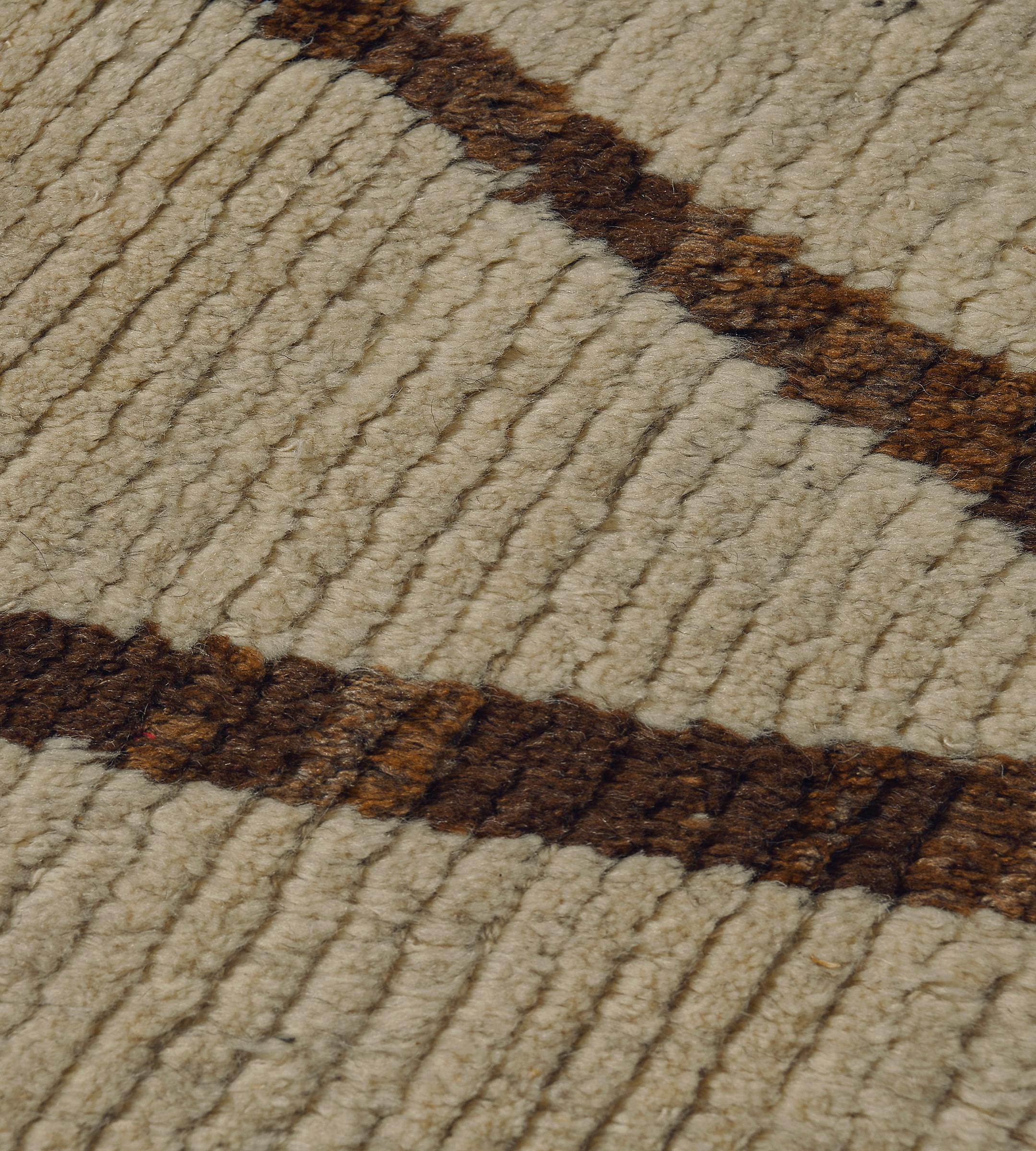 Vintage Handwoven Wool Moroccan Deco Rug In Good Condition For Sale In West Hollywood, CA