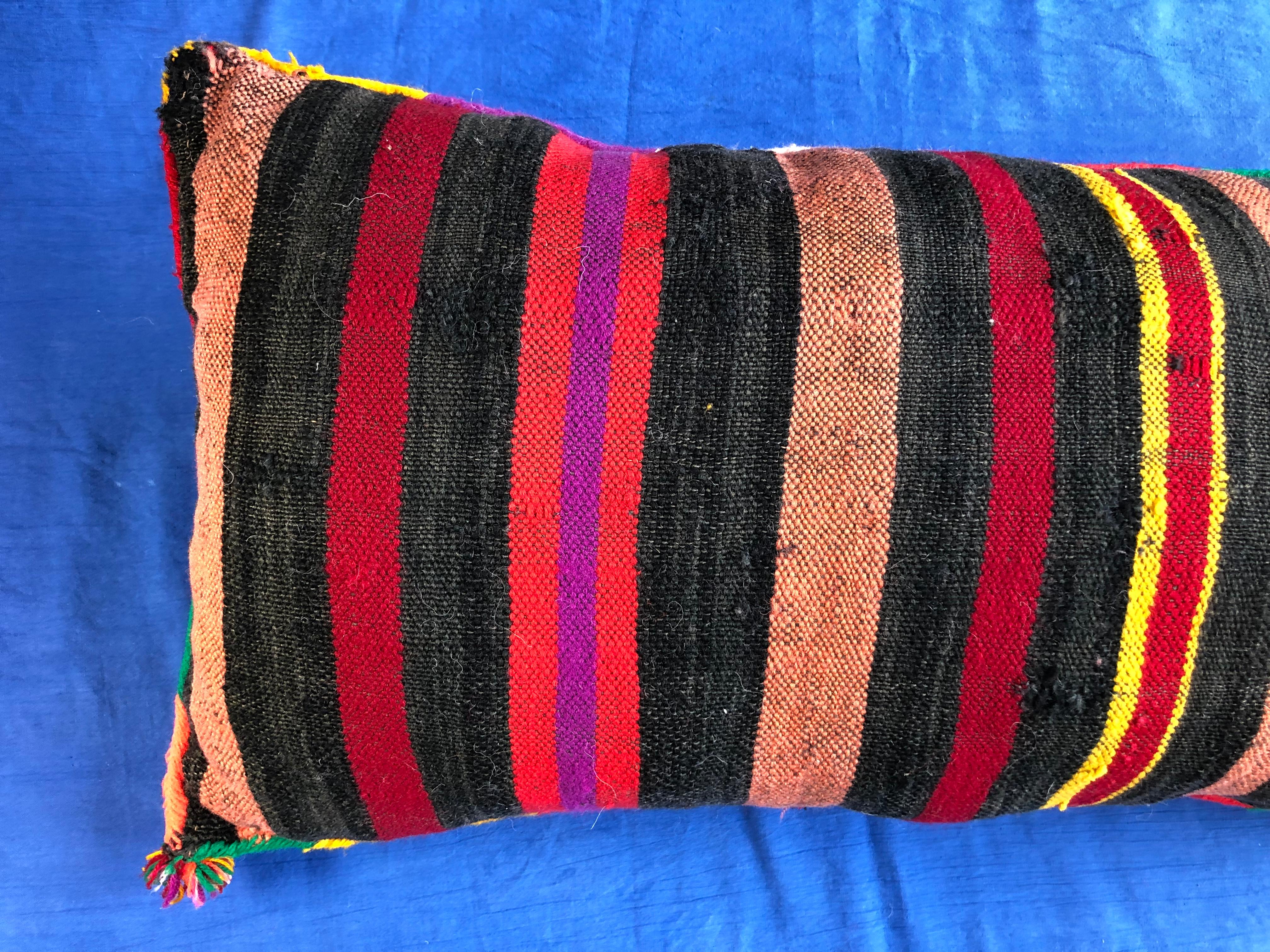 Moroccan Kilim Lumbar Pillow Vintage Handwoven Natural Wool Tassels Boho Bold For Sale 4