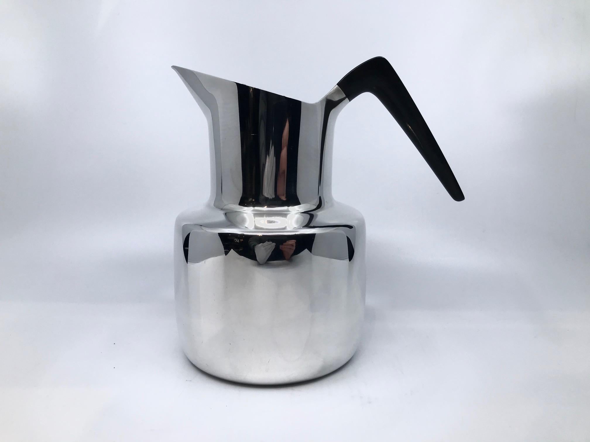 A Mid-Century Hans Hansen sterling silver water pitcher with horn handle, design #501 by Karl Gustav Hansen from 1960. Hans Hansen is one of the premier Danish silver makers, Karl Gustav Hansen is the son of founder Hans, it was Karl Gustav’s