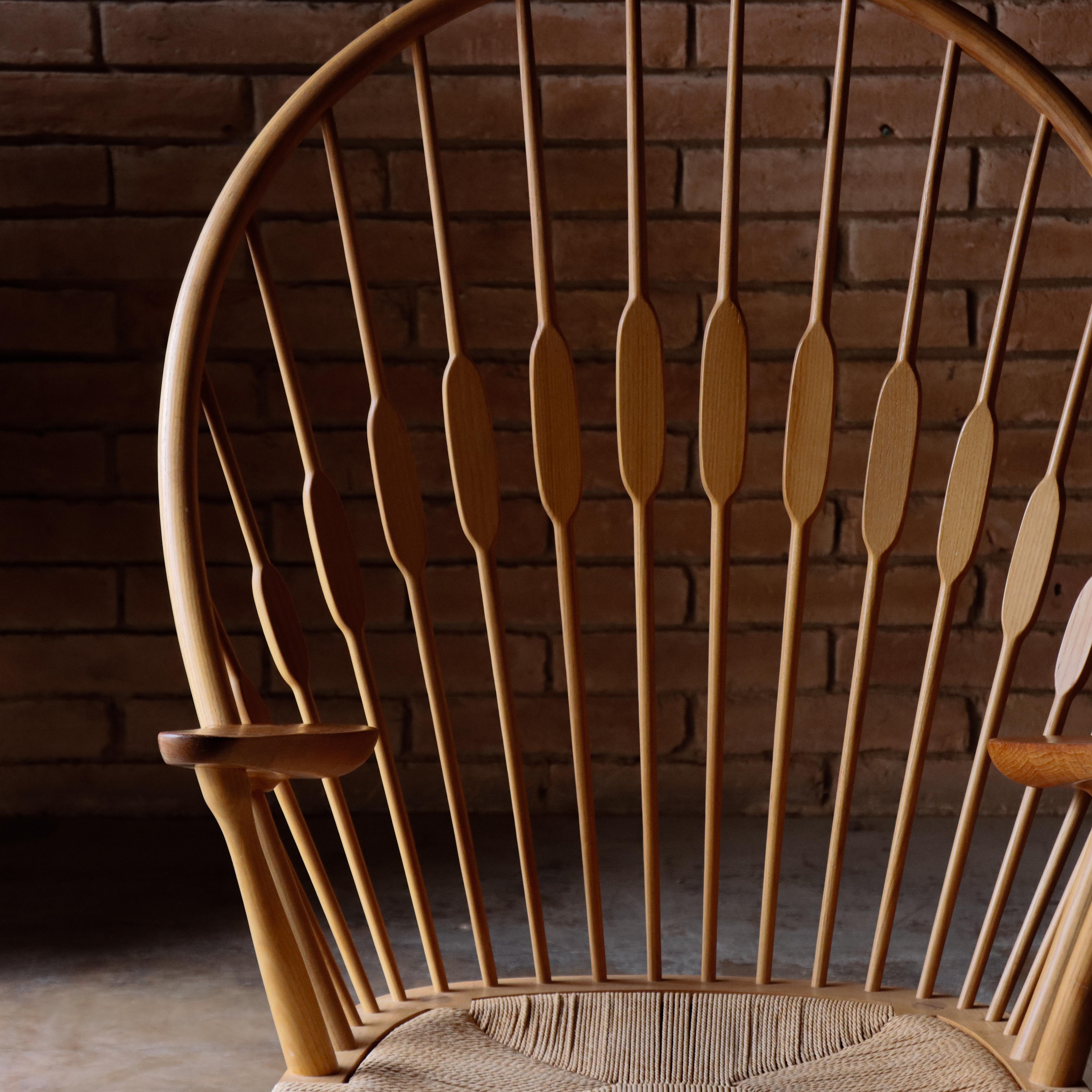 Vintage Hans J. Wegner JH 550 “Peacock Chair, Denmark, 1960s For Sale 3