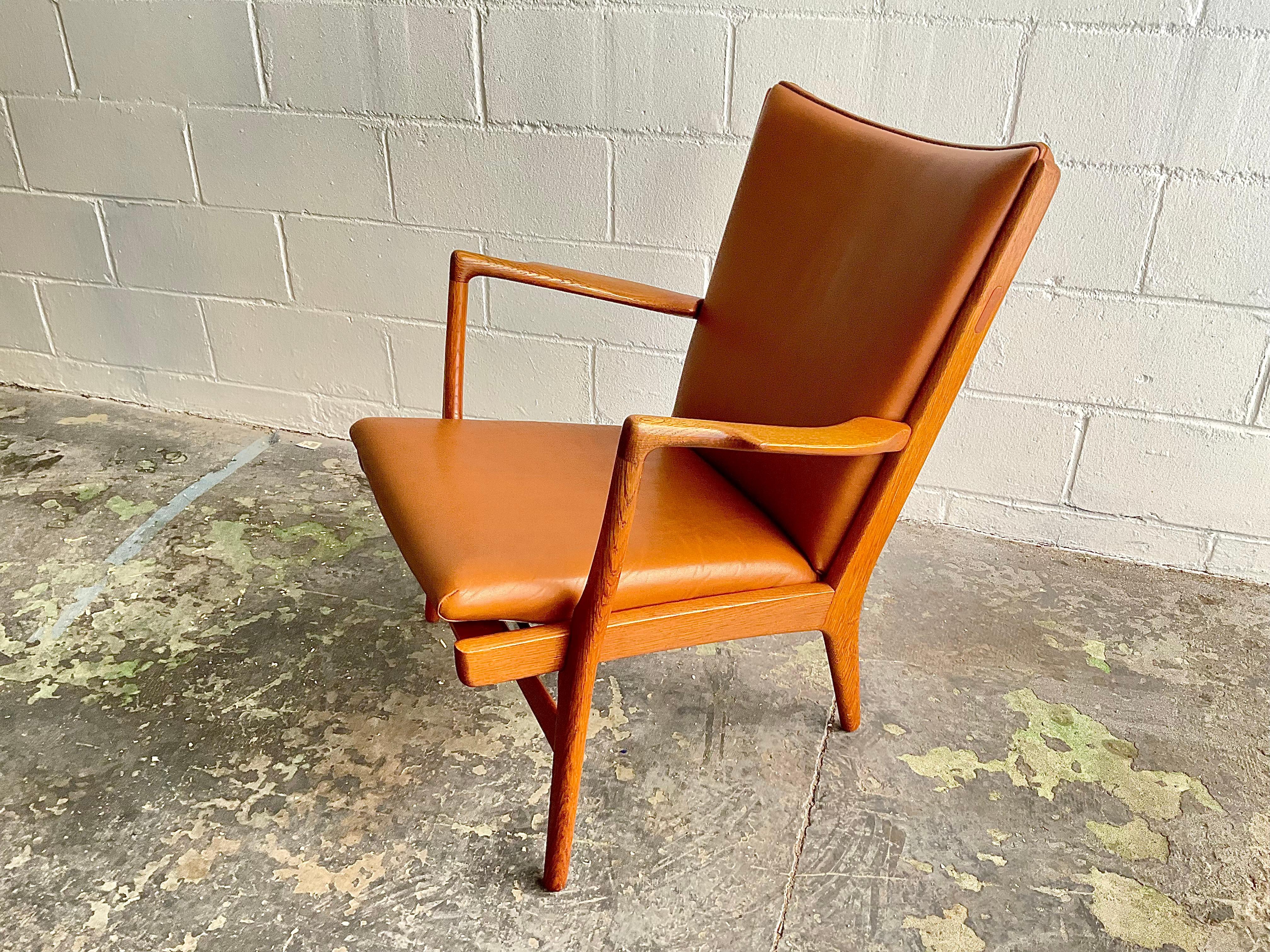 Vintage Hans Wegner AP-16 Lounge Chair in Oak & Cognac Leather, 1951 For Sale 13