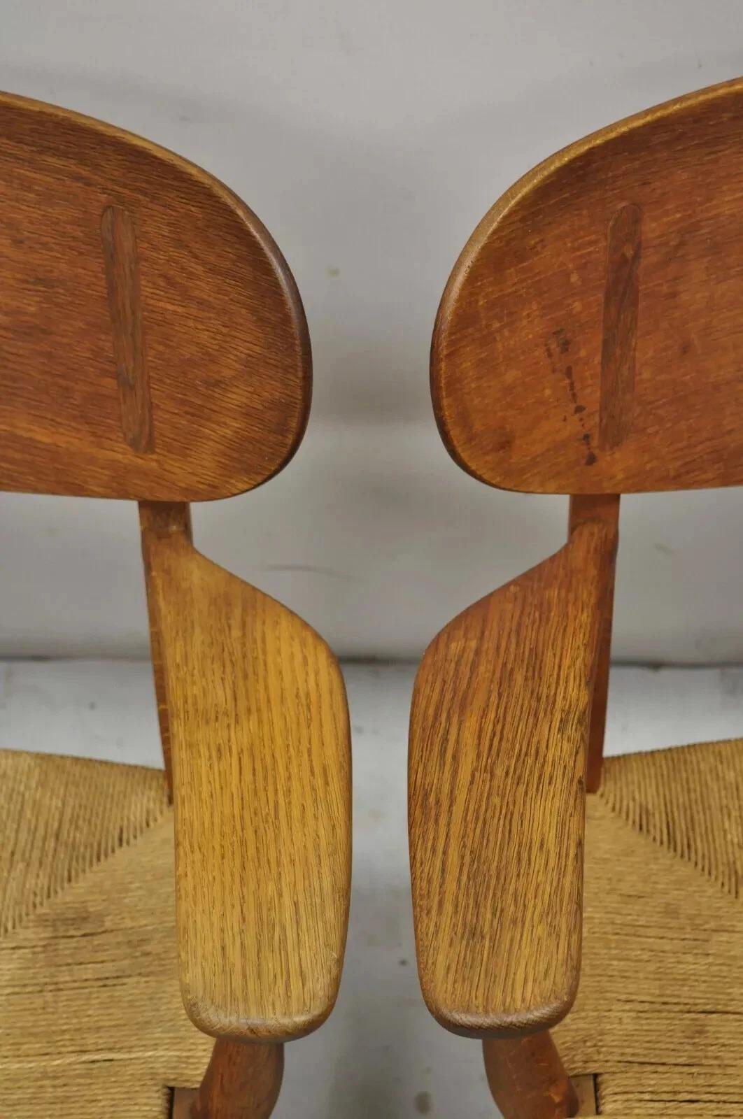 Vintage Hans Wegner CH22 Carl Hansen & Son Sillas de salón de roble MCM - un par en venta 2