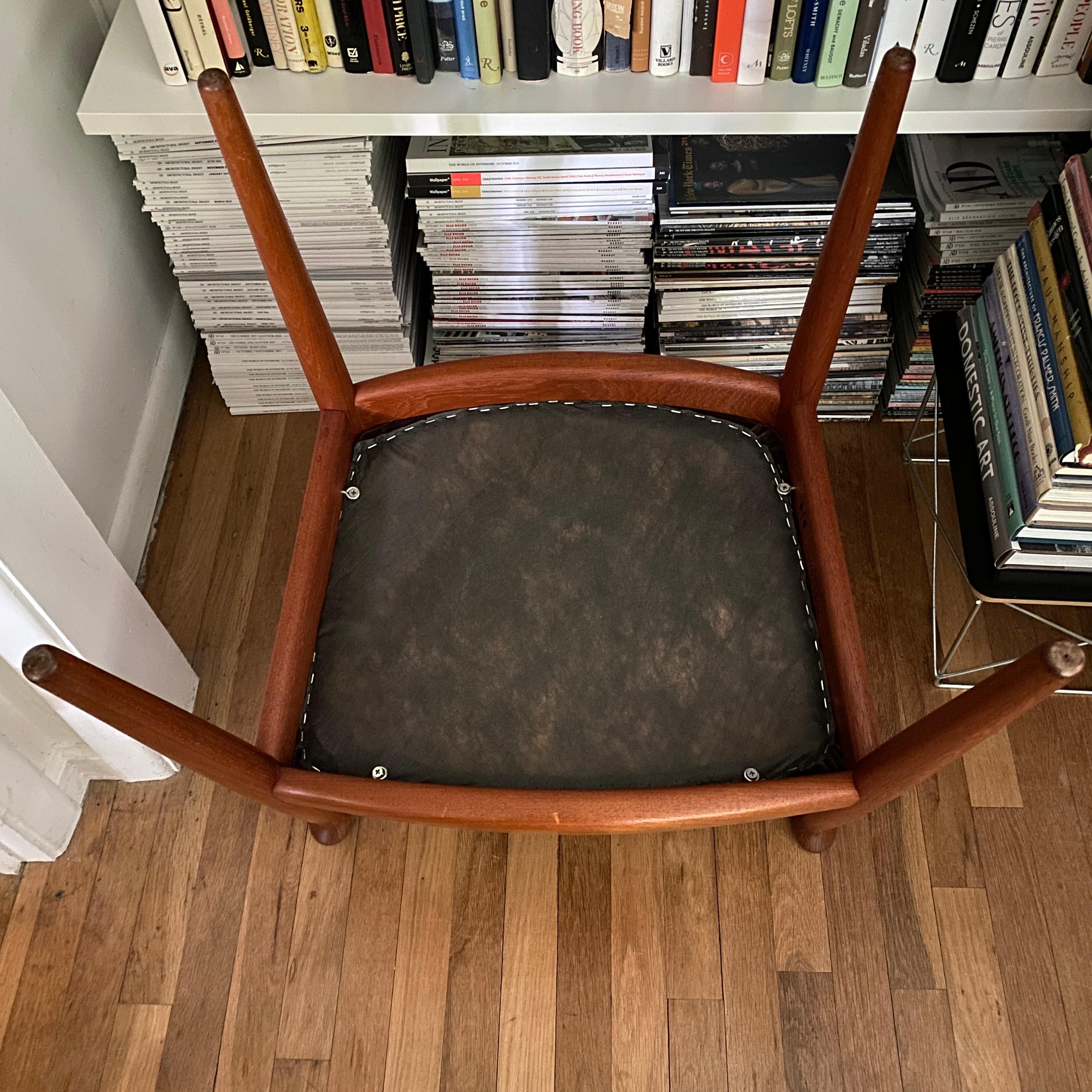 Vintage-Stuhl von Hans Wegner für Johannes Hansen, hergestellt in Dänemark im Angebot 2