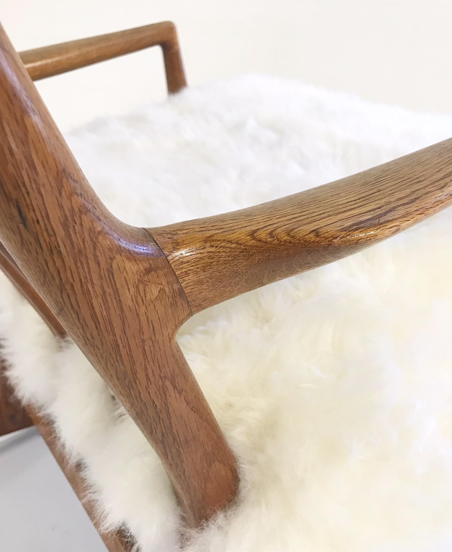 Vintage Hans Wegner for Mikael Laursen ML-33 Rocking Chair in Sheepskin In Excellent Condition In SAINT LOUIS, MO