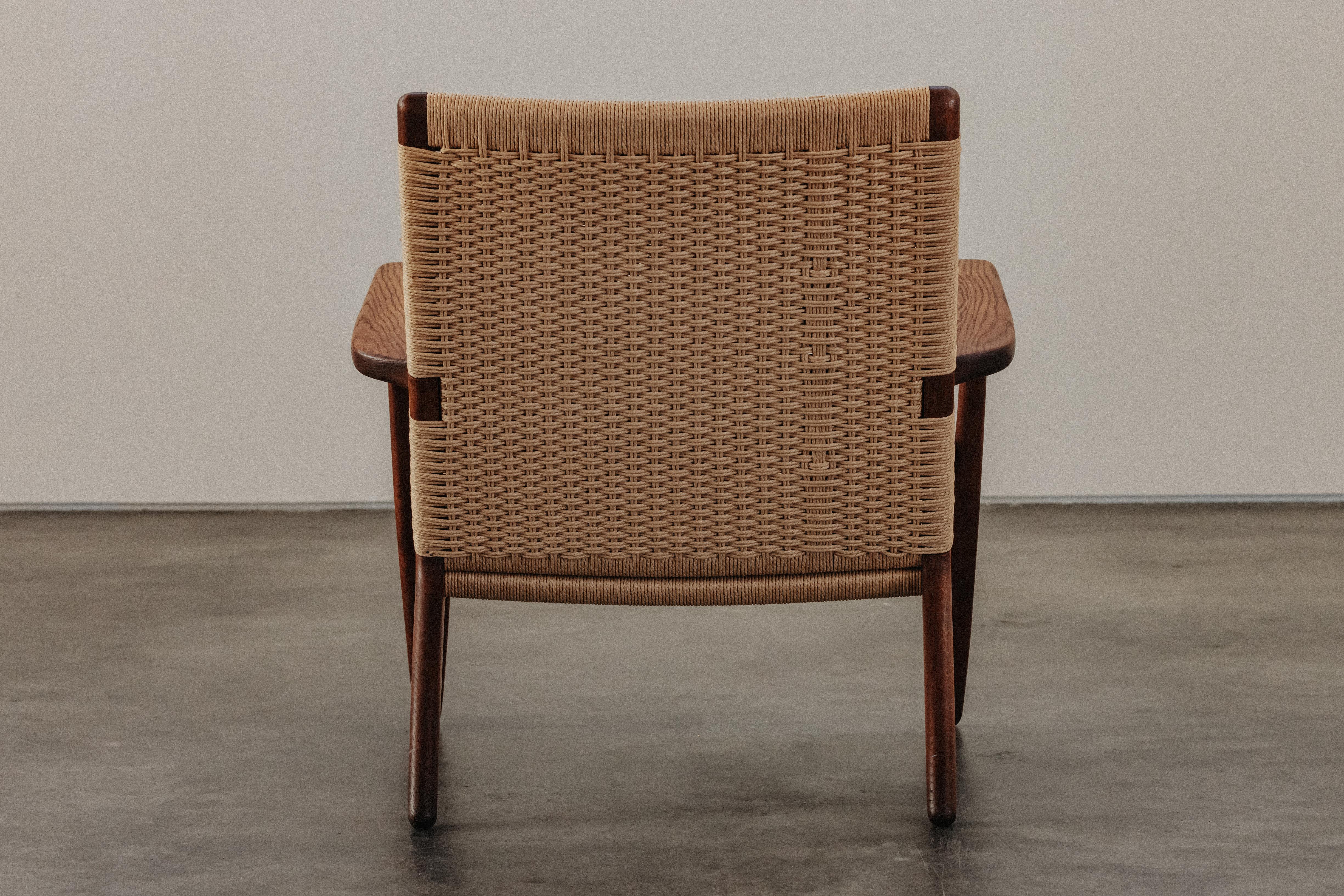Late 20th Century Vintage Hans Wegner Lounge Chair, Model CH25, From Denmark 1970s For Sale