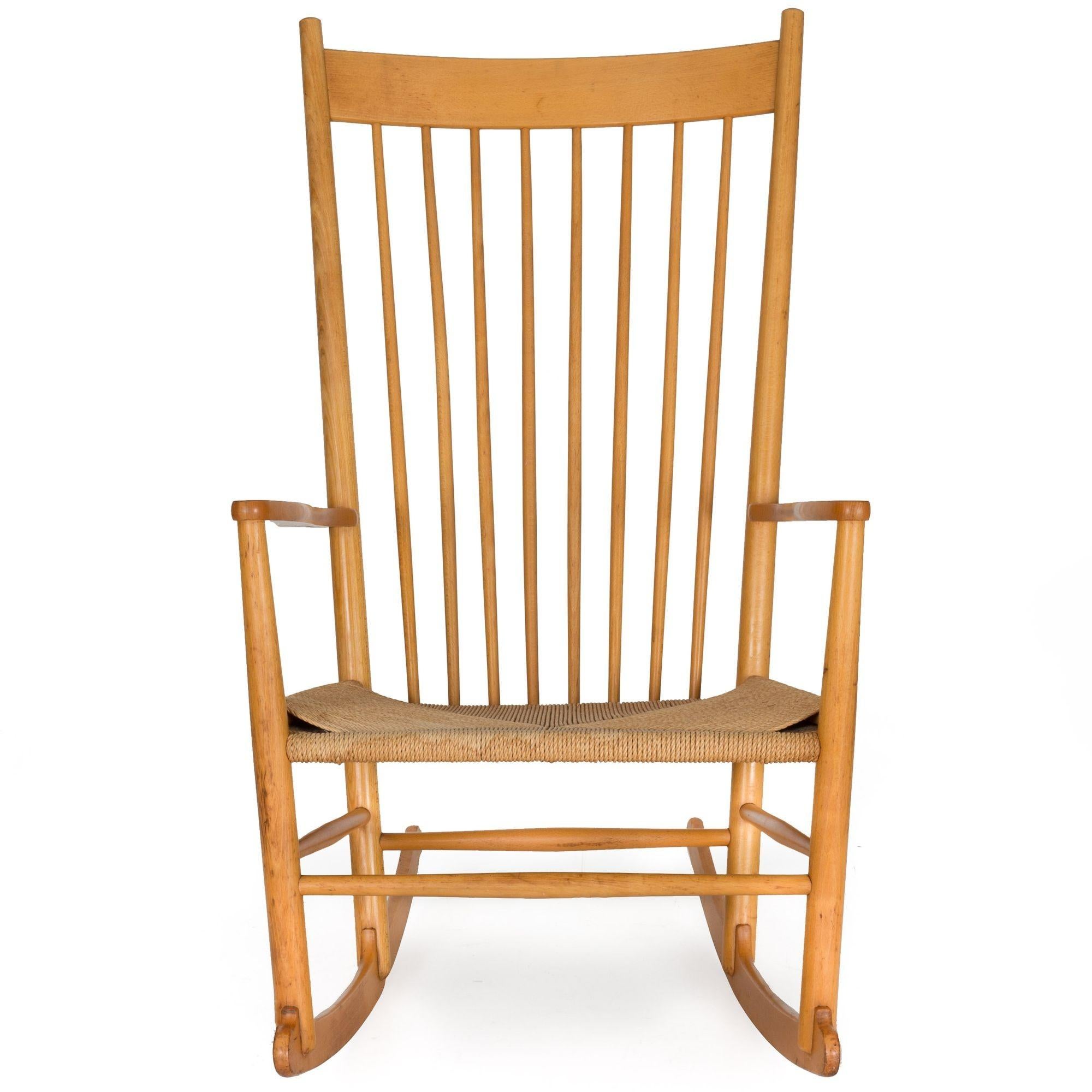 A highly functional and very comfortable rocking chair designed by Hans Wegner in 1944 as 
