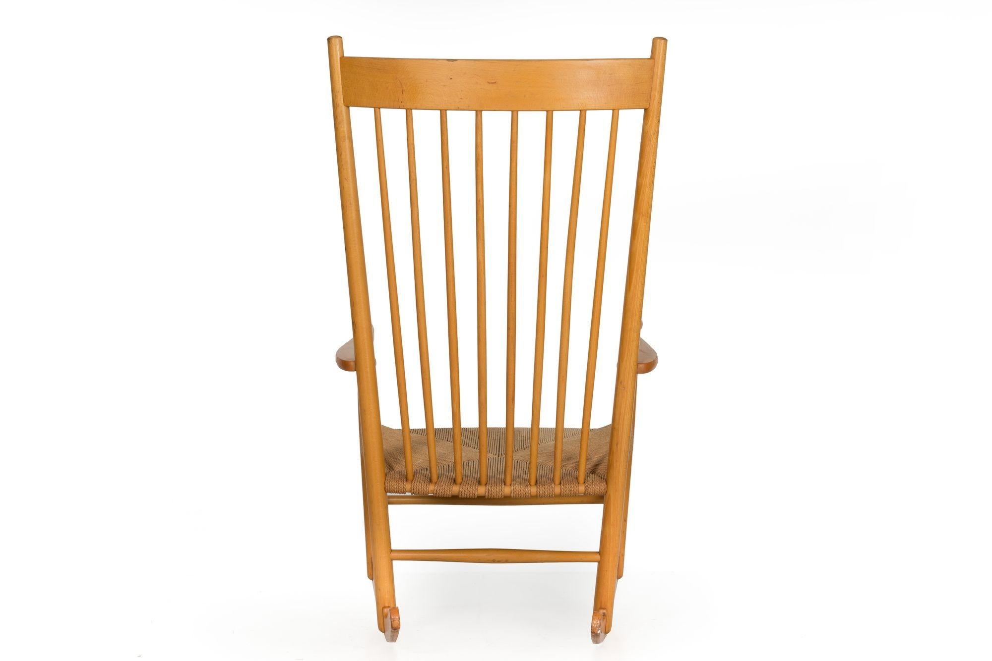 Vintage Hans Wegner Model J16 Beechwood Rocking Chair circa 1973 In Good Condition In Shippensburg, PA