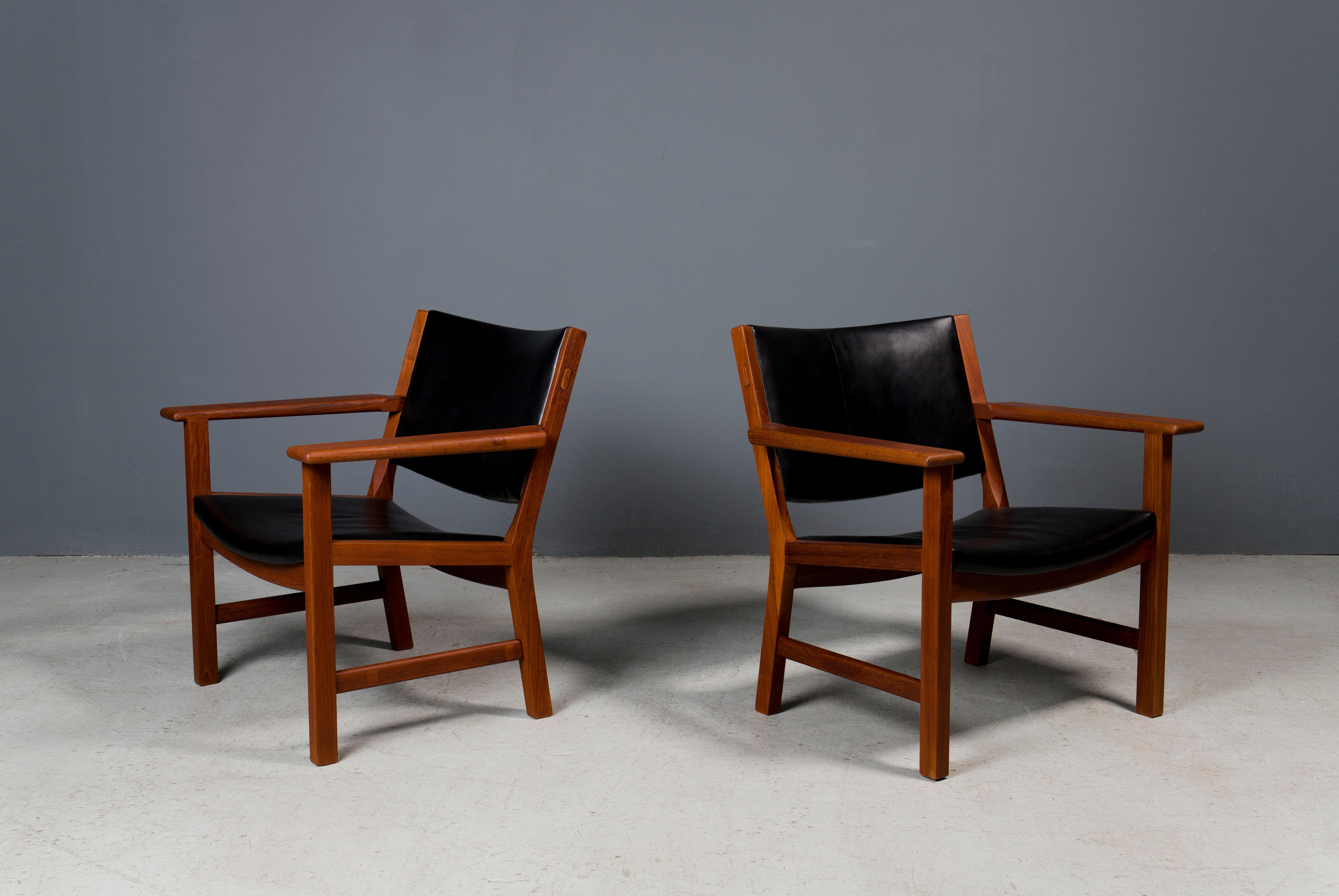 Scandinavian Modern Vintage Hans Wegner Rare Lounge Chair for Johannes Hansen
