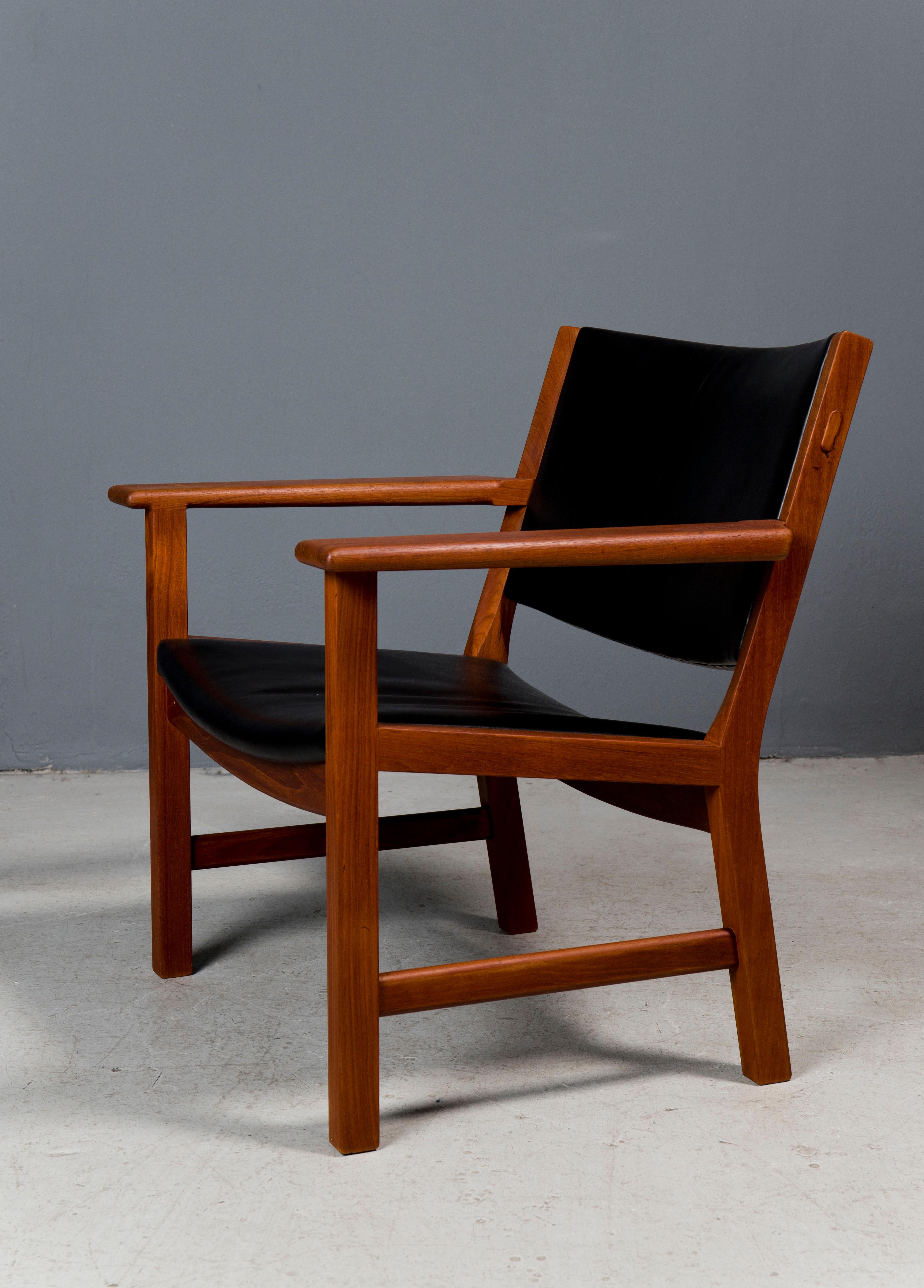 Vintage Hans Wegner Rare Lounge Chair for Johannes Hansen In Good Condition In New York, NY