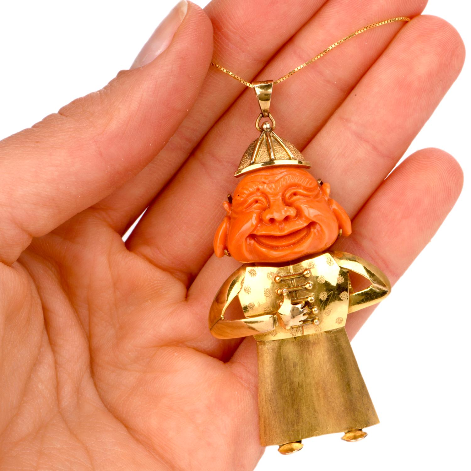 Vintage Happy Jester Buddha Yellow Gold Pendant In Excellent Condition For Sale In Miami, FL