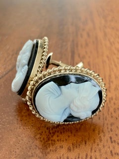 Vintage Hardstone Cameo 14 Karat Yellow Gold Screw Back Earrings