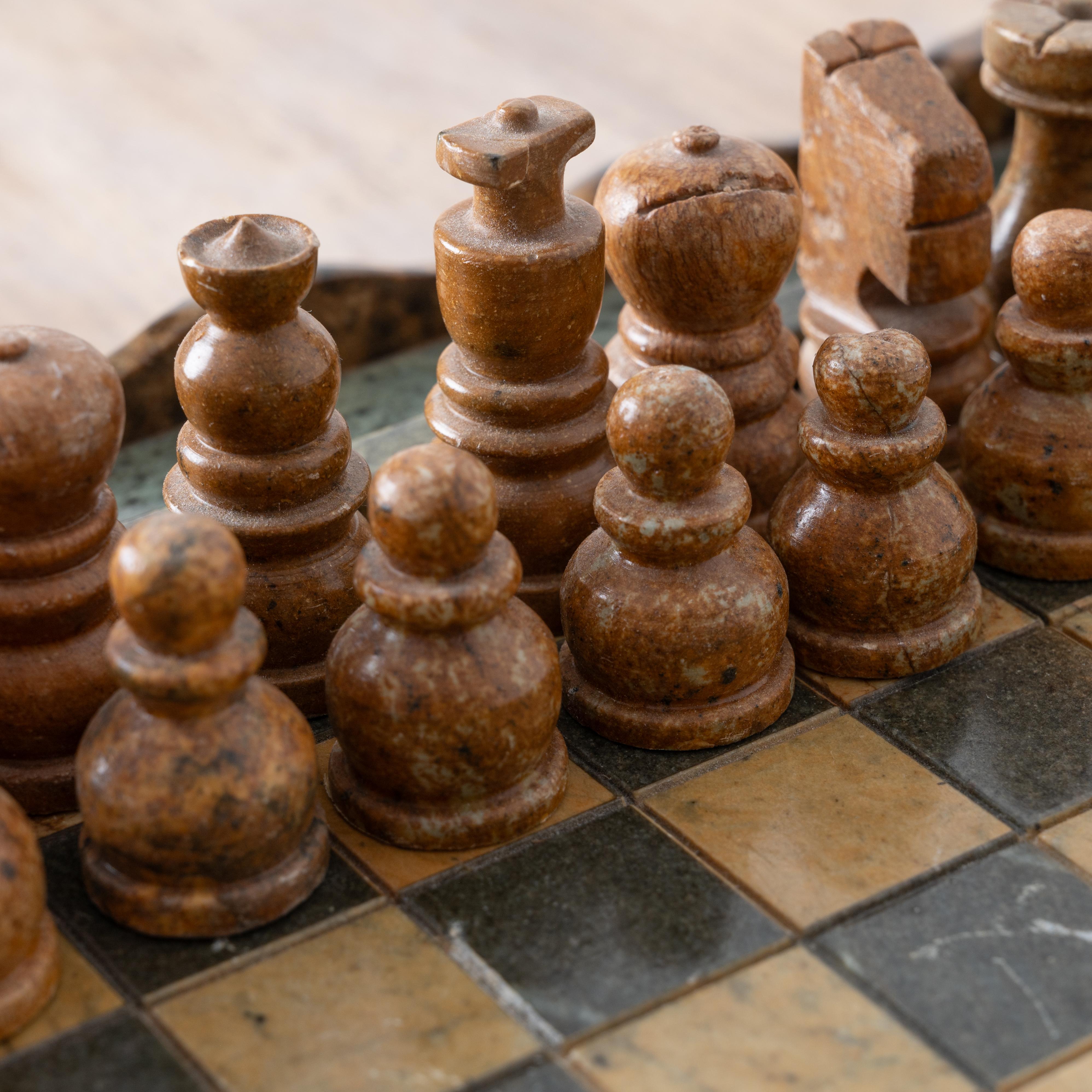Vintage Hardstone Chess Set For Sale 2