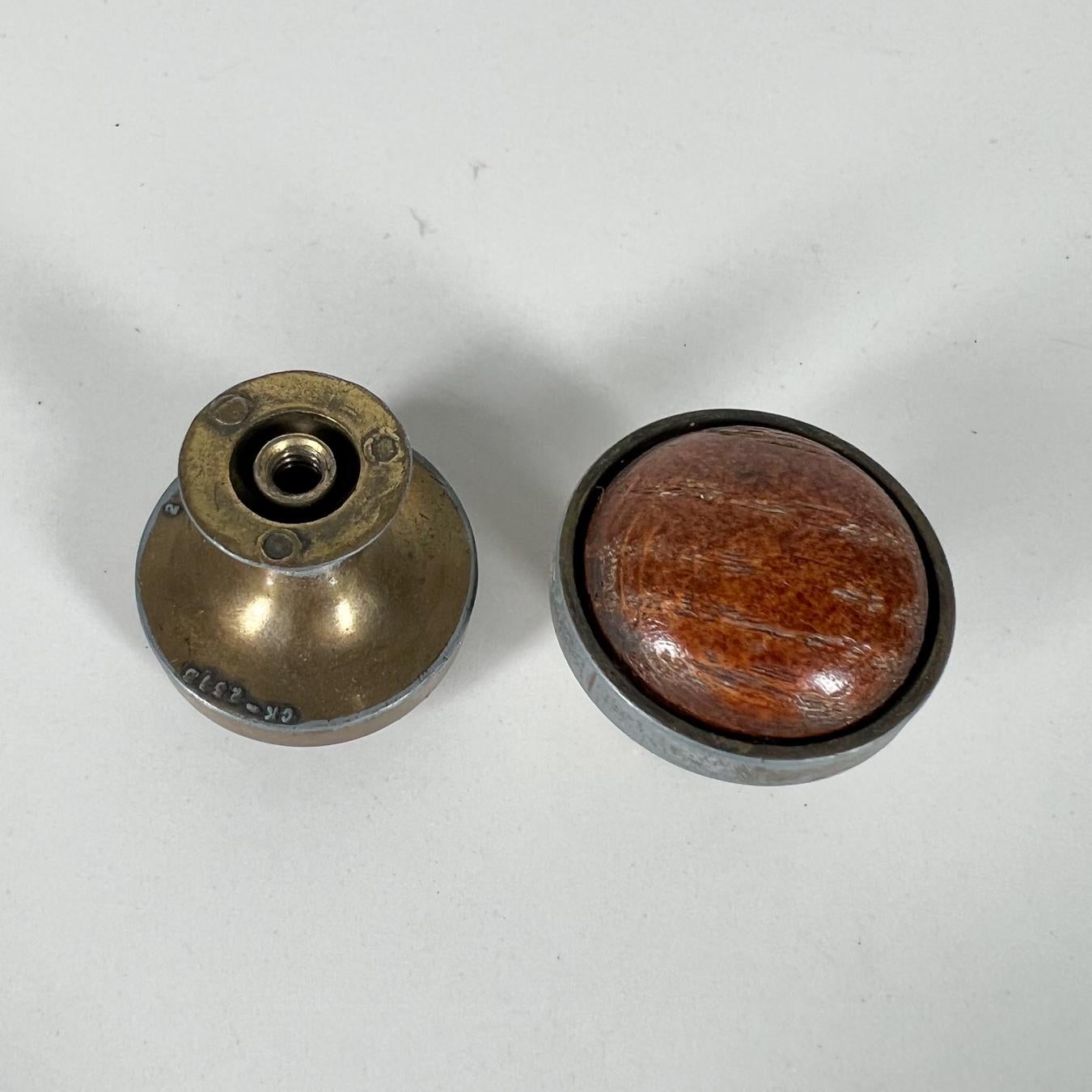 Vintage Hardware Drawer Pulls Brass Knobs with Wood Insert Set of 2 Canada For Sale 2