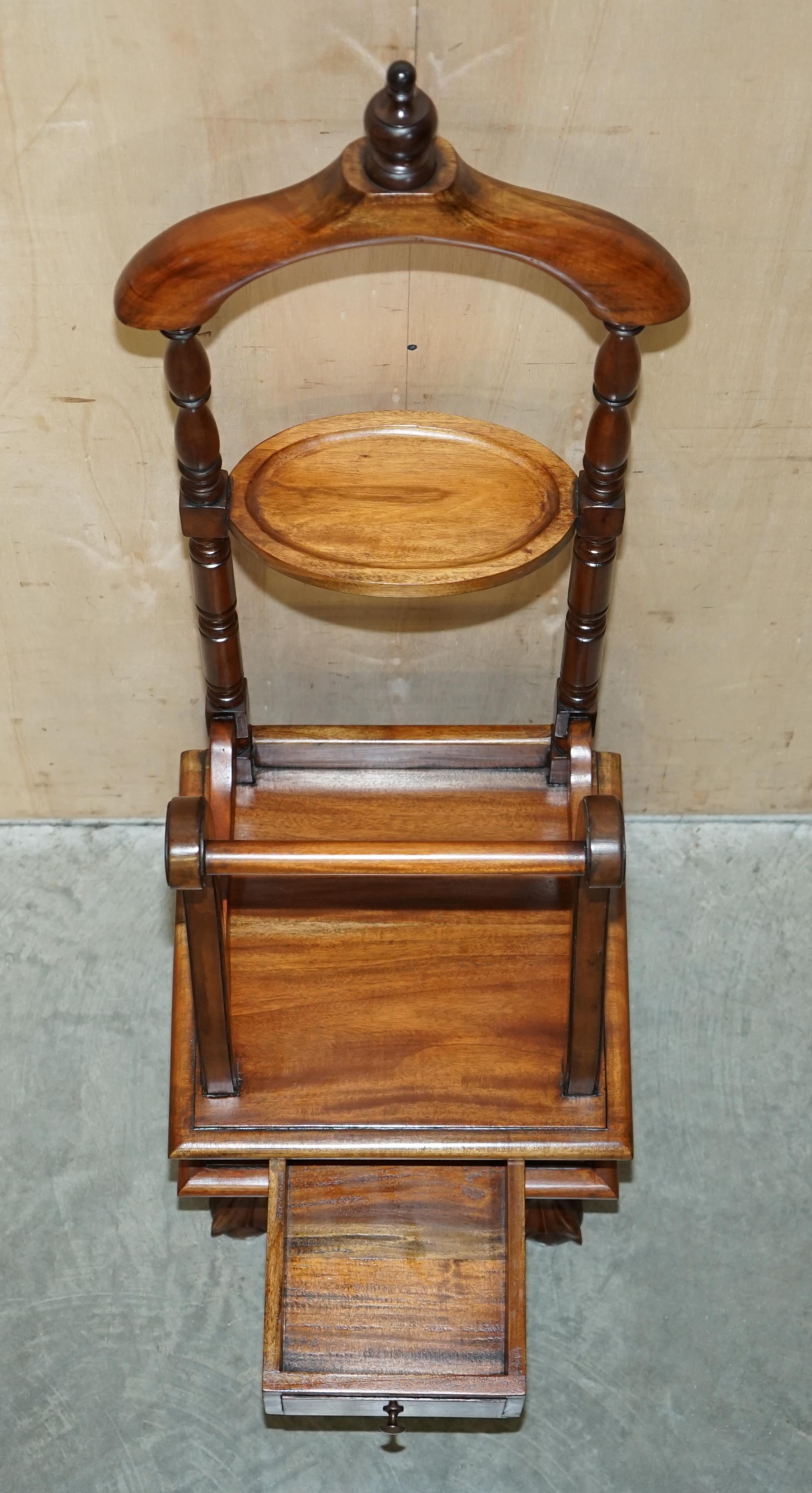 Vintage Hardwood Gentleman's Valet Stand with Carved Claw & Ball Feet 10