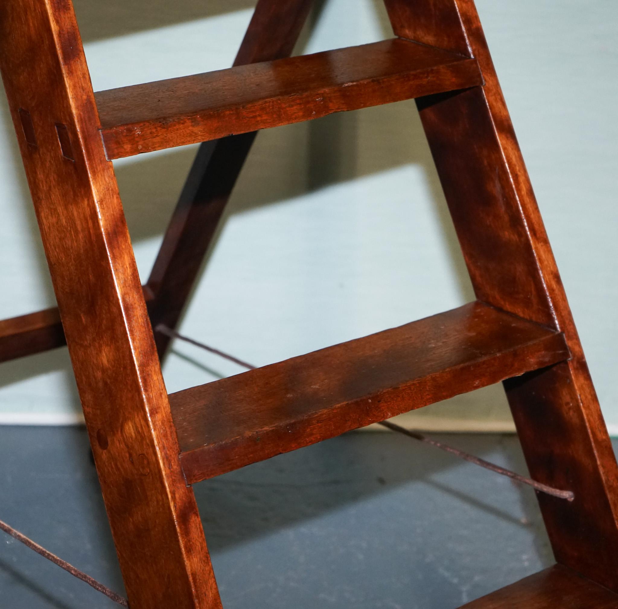 Hand-Crafted VINTAGE HARDWOOD LIBRARY LADDER FOLDING STEP STOOL WiTH TURNED POLE HANDLE For Sale