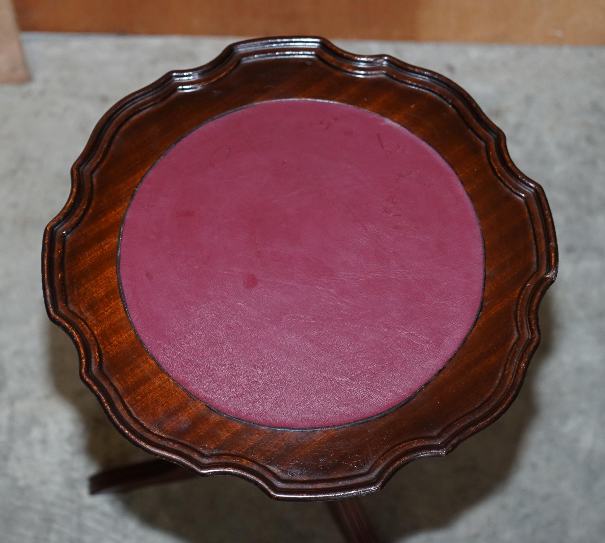 Victorian Vintage Hardwood Pie Crust Edge Oxblood Leather Tripod Side End Lamp Wine Table